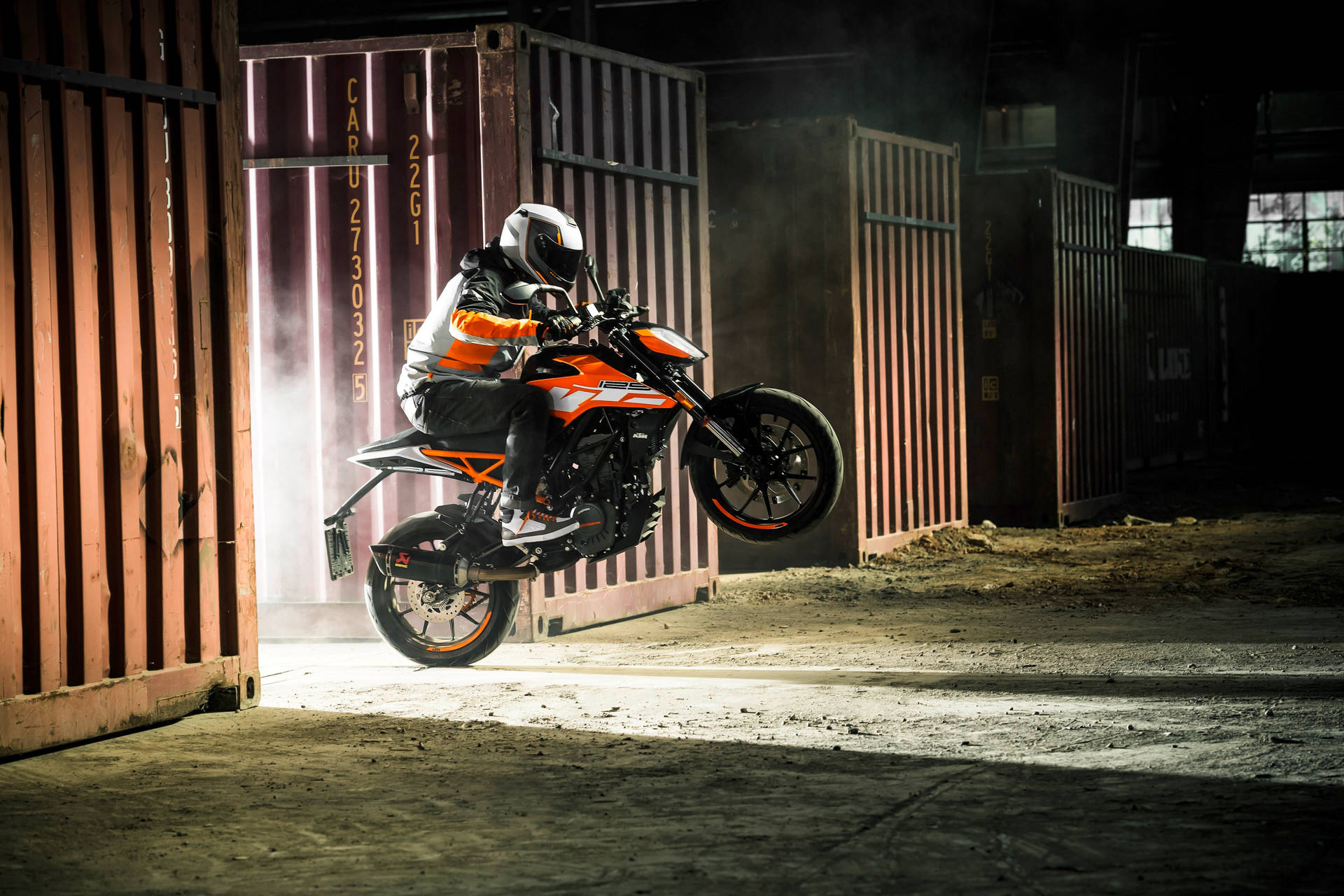 Ktm Bike 4k Entrance Background