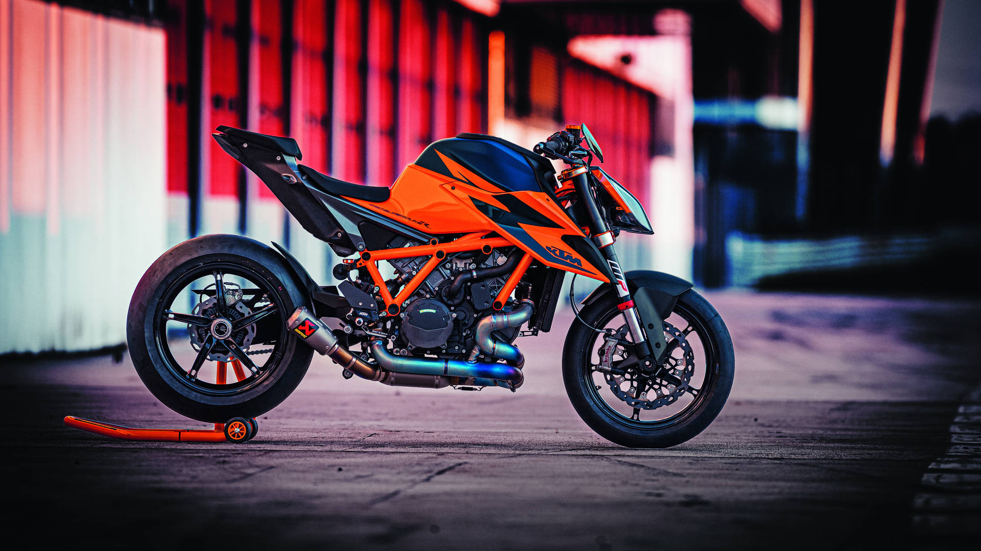 Ktm Duke 200 With High Tank