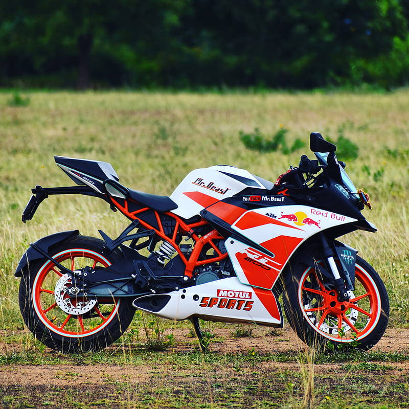 Ktm Rc 200 In Racing Livery Background