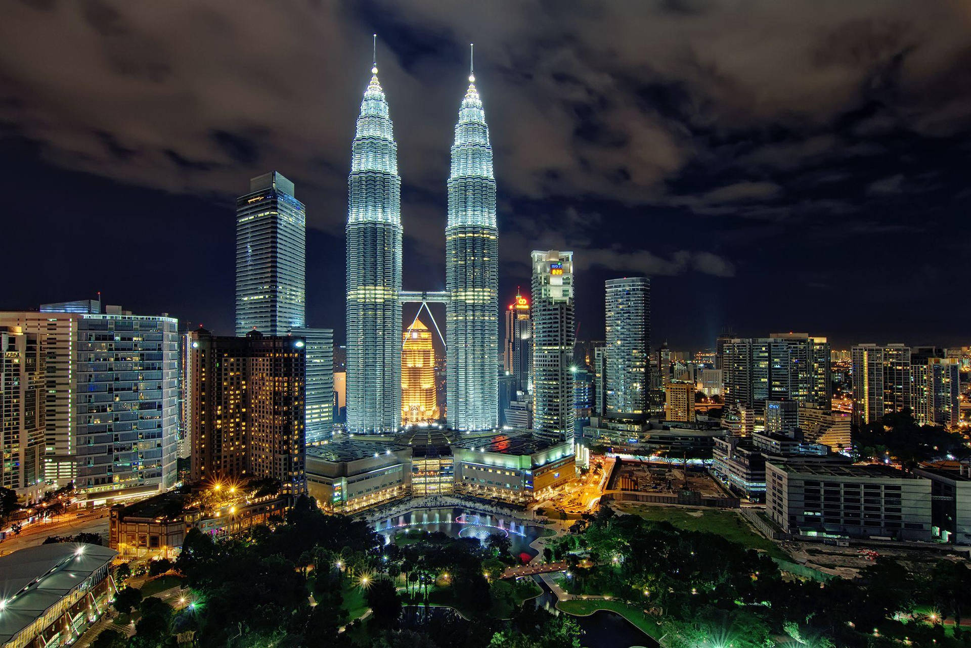 Kuala Lumpur At Night Background