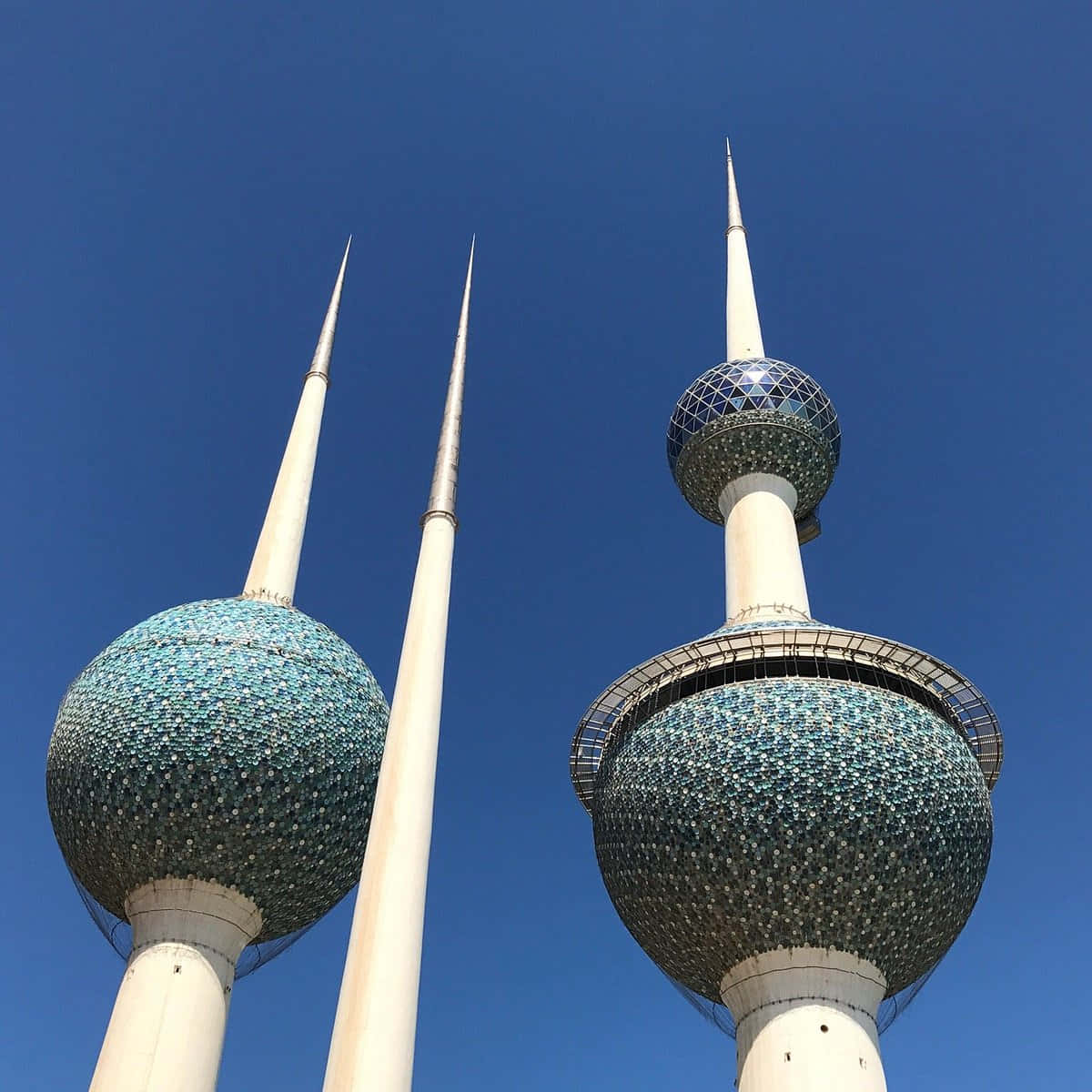 Kuwait Towers Mobile Background