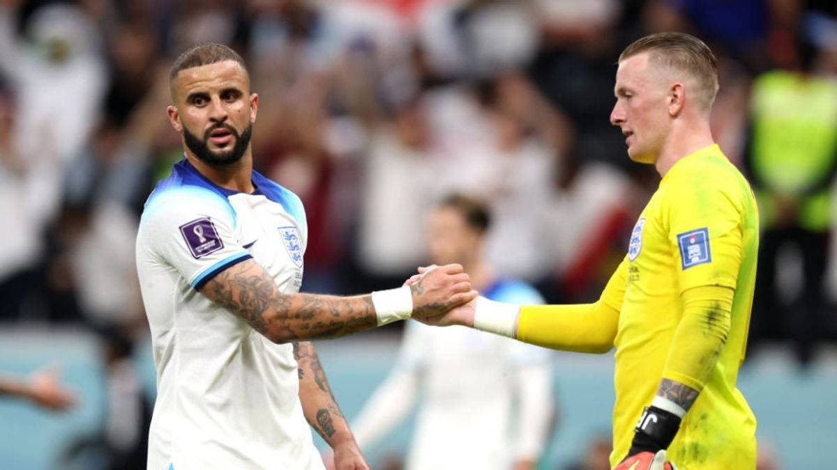 Kyle Walker Jordan Pickford Handshake Background