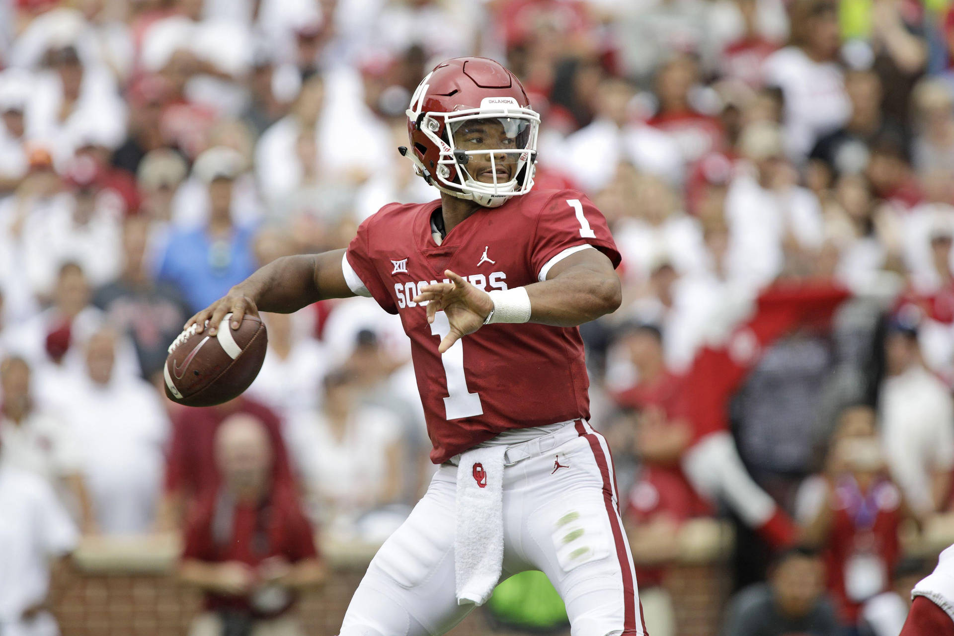 Kyler Murray Loading Up Background