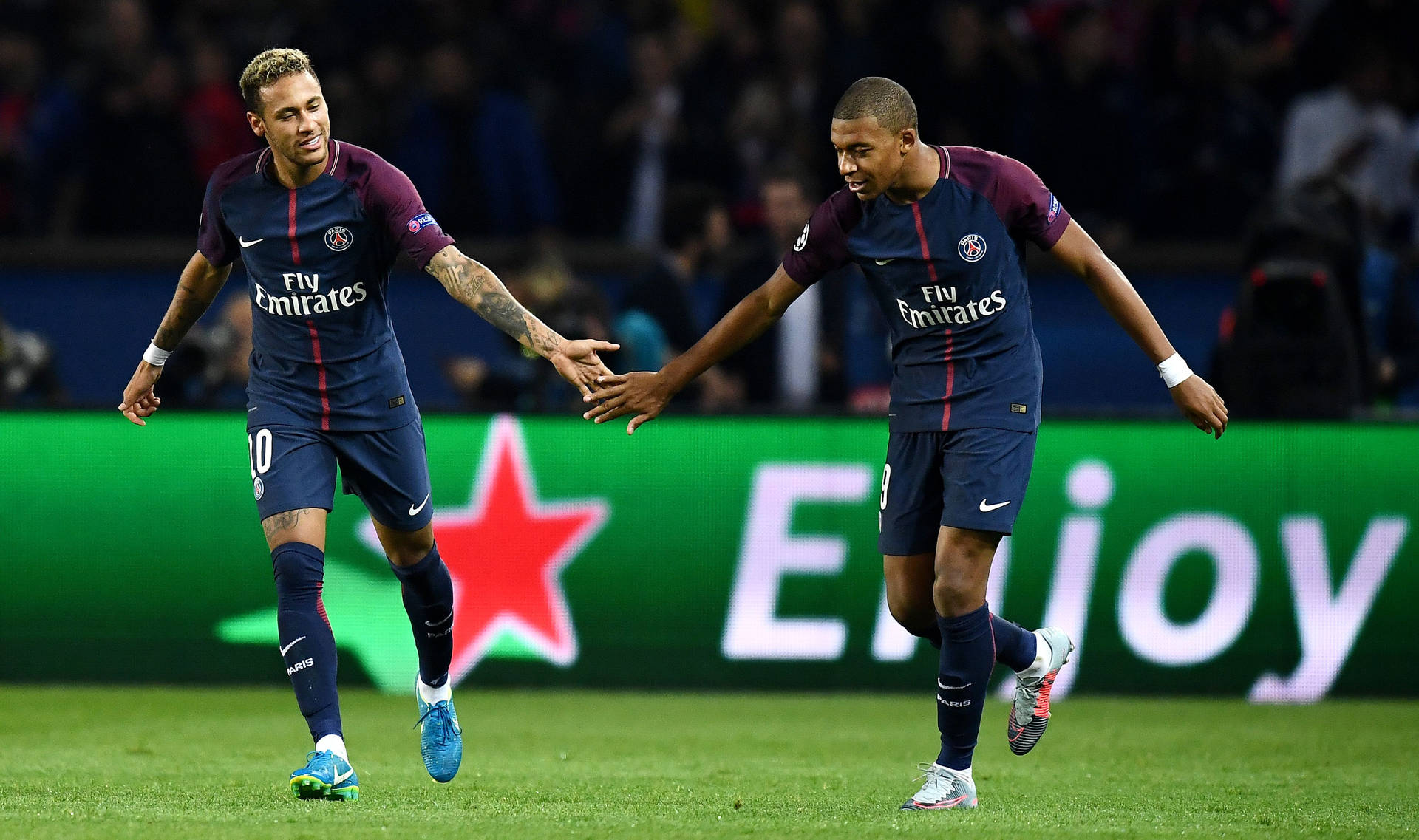 Kylian Mbappe Clapping Neymar's Hand Background