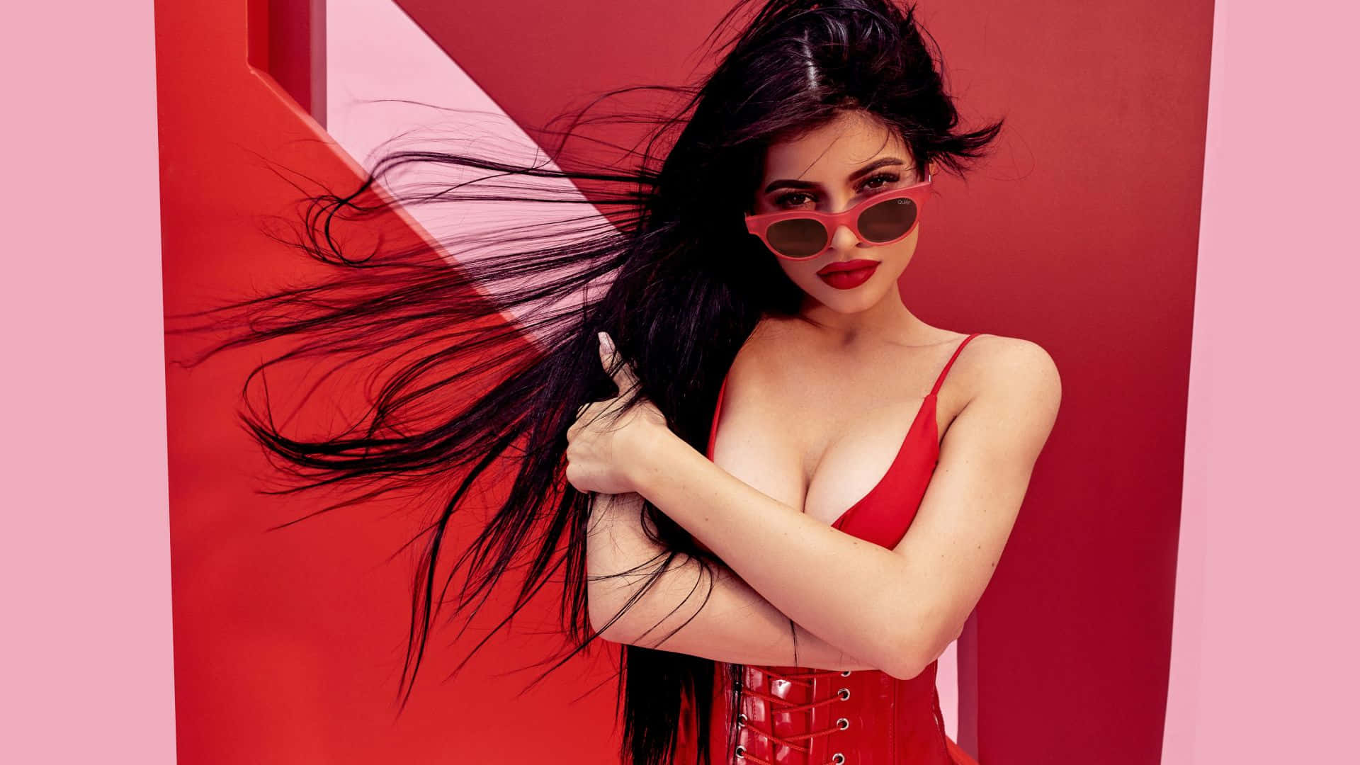 Kylie Jenner 4k Photoshoot Background