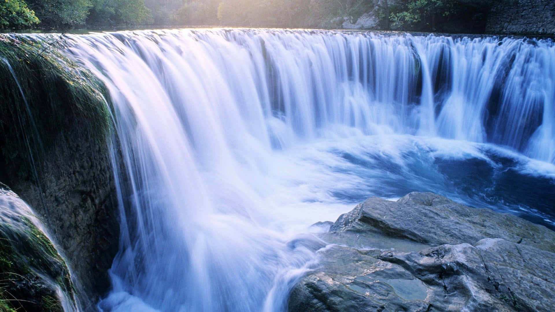 La Cascade De La Vis Waterfall Desktop Background