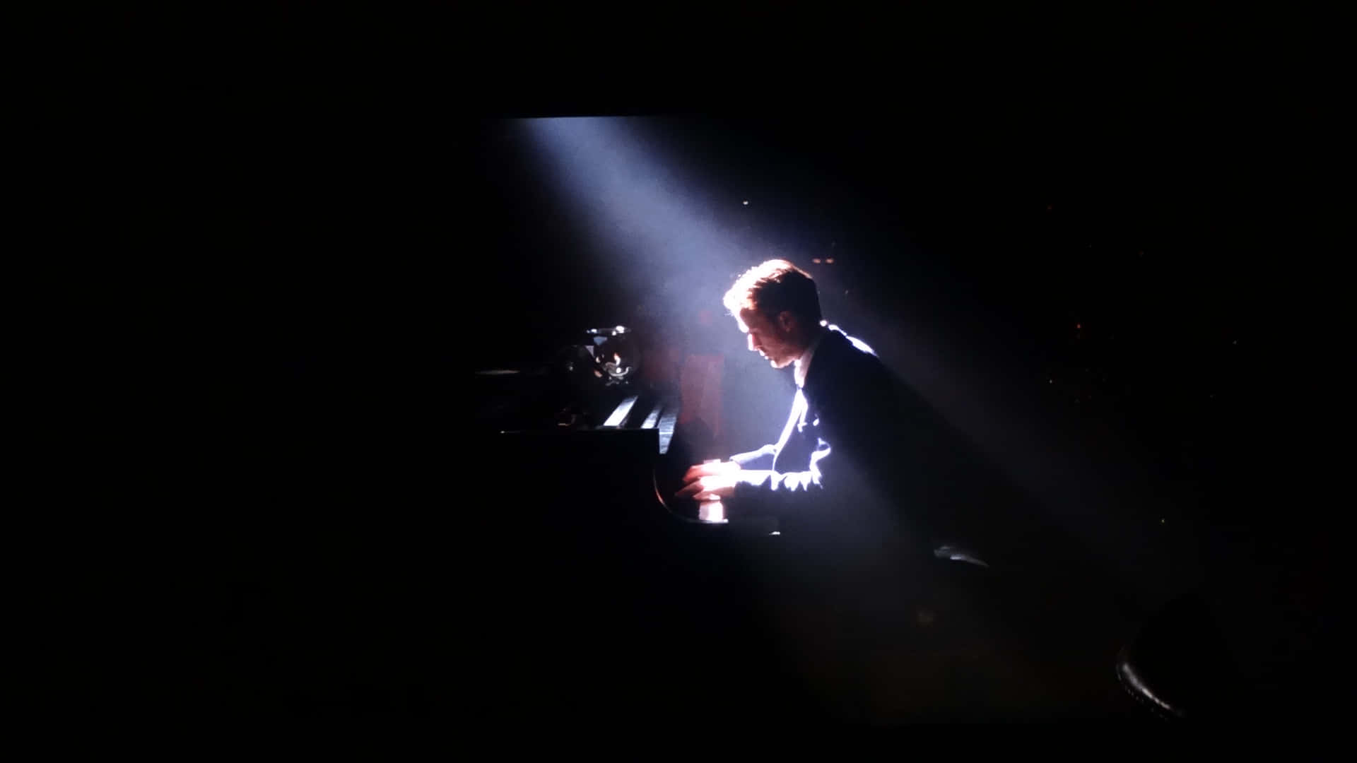 La La Land Playing Piano 4k Background