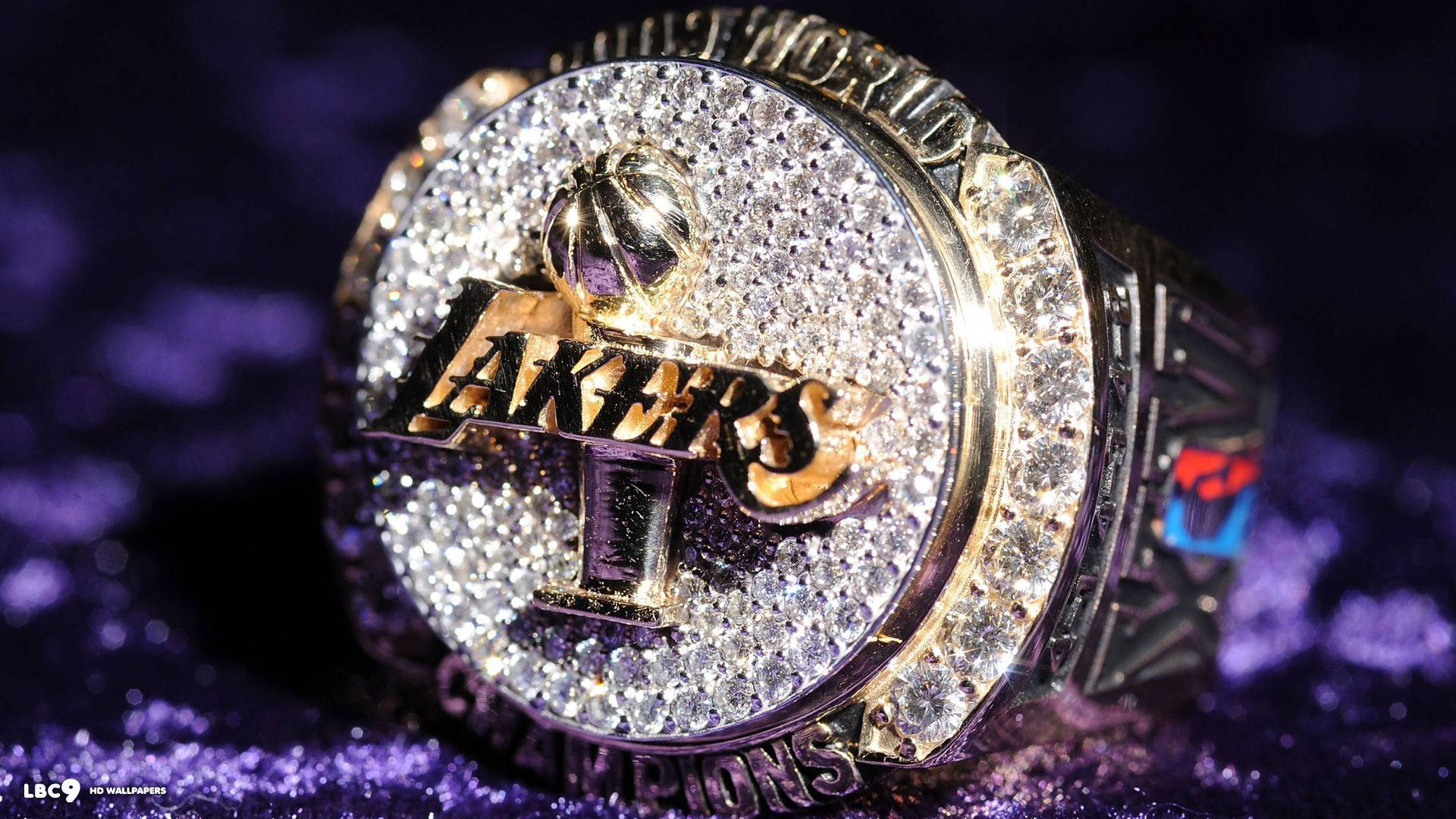 La Lakers Silver Diamond Ring Background