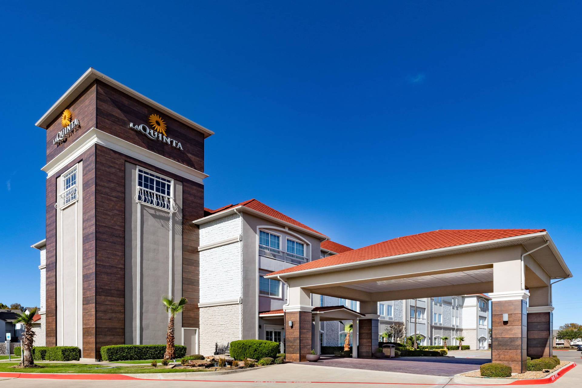 La Quinta Inn In Garland, Texas - A Perfect Place To Stay. Background