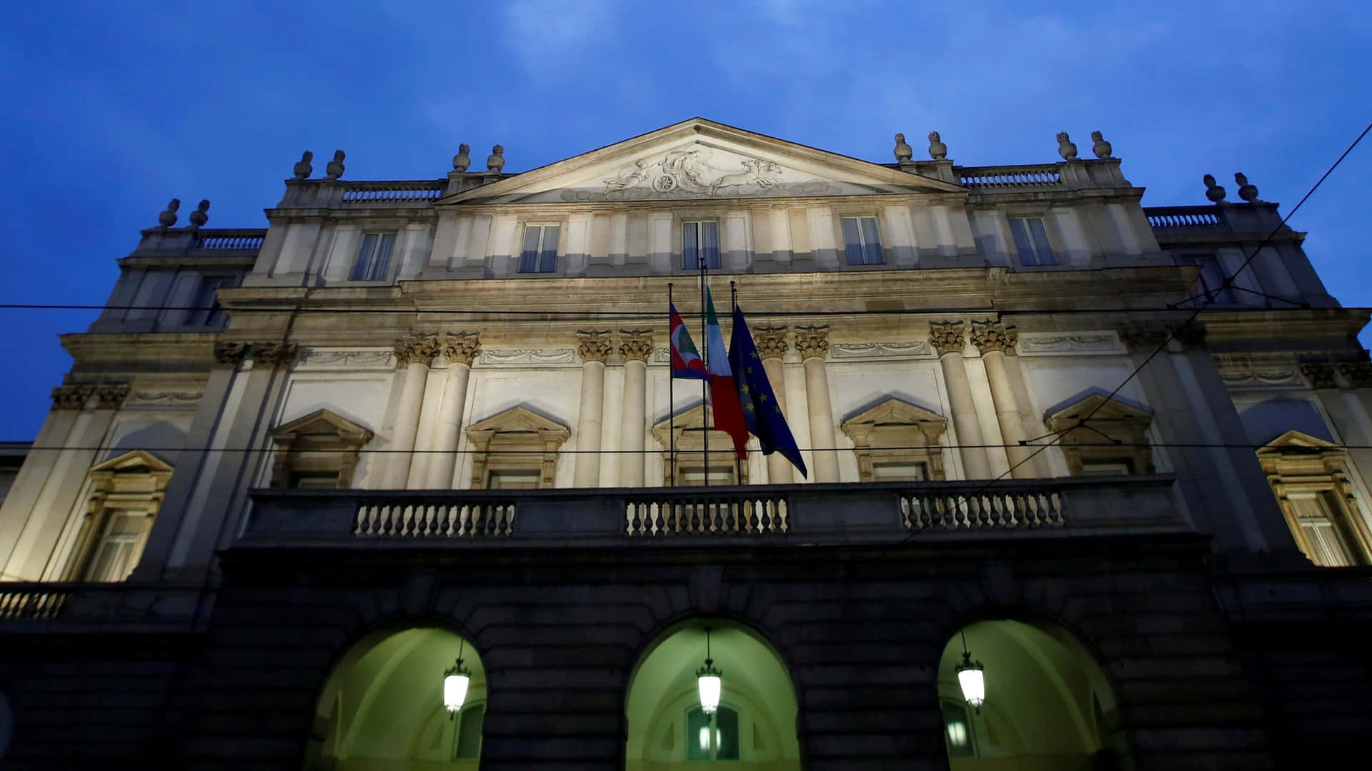 La Scala Opera House At Night Background