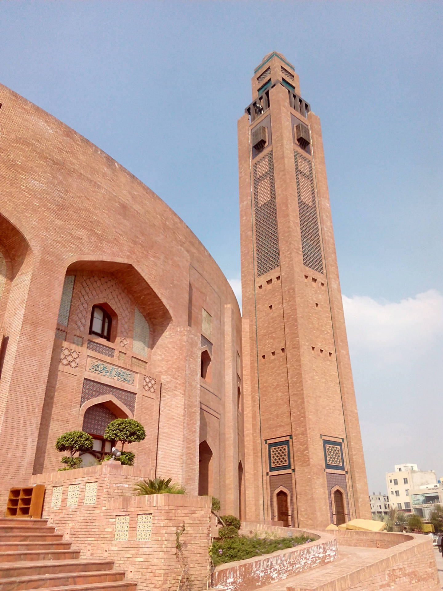Lahore Grand Jamia Mosque Tower