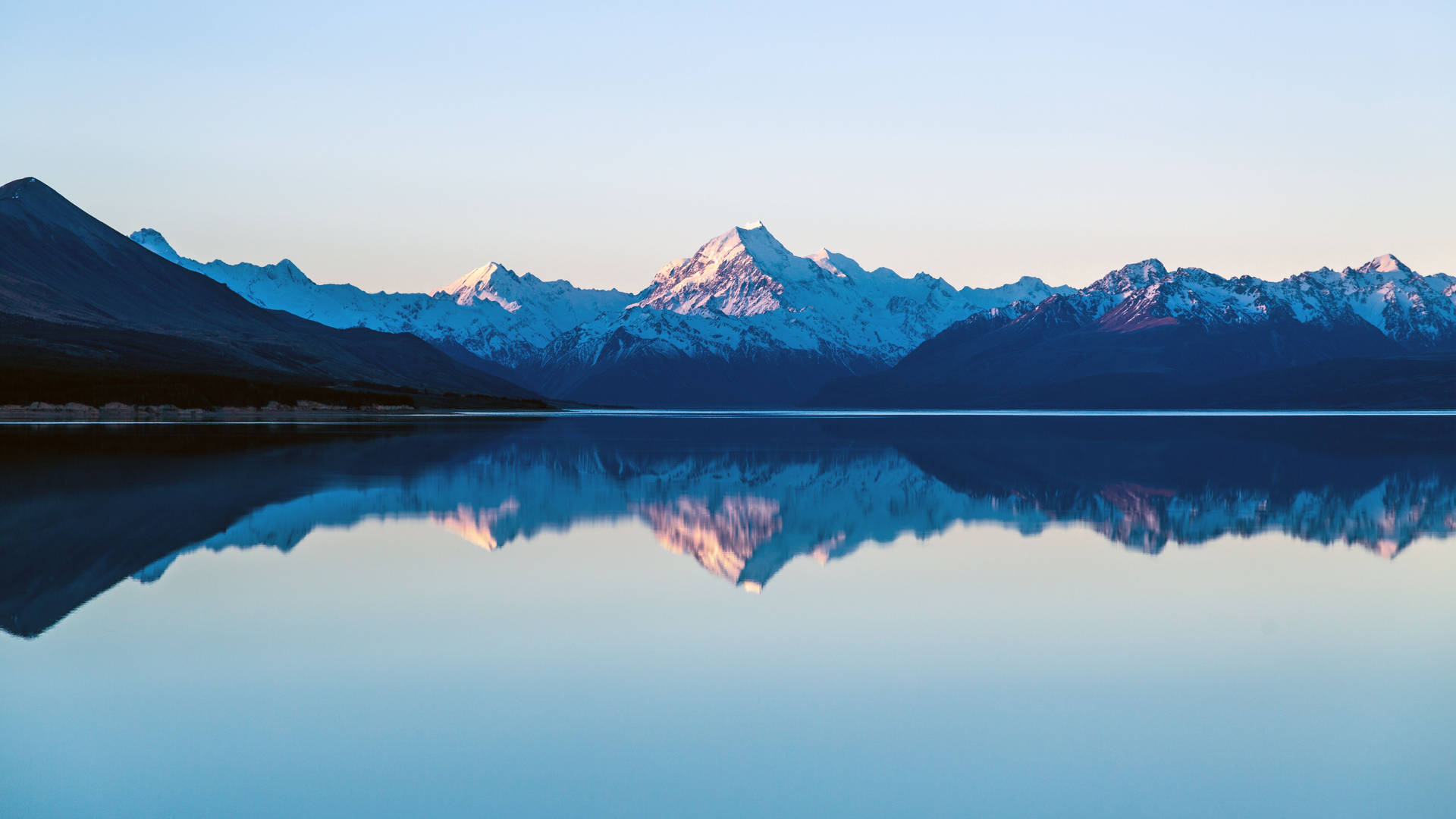 Lake And Mountain Macbook Pro 4k Background