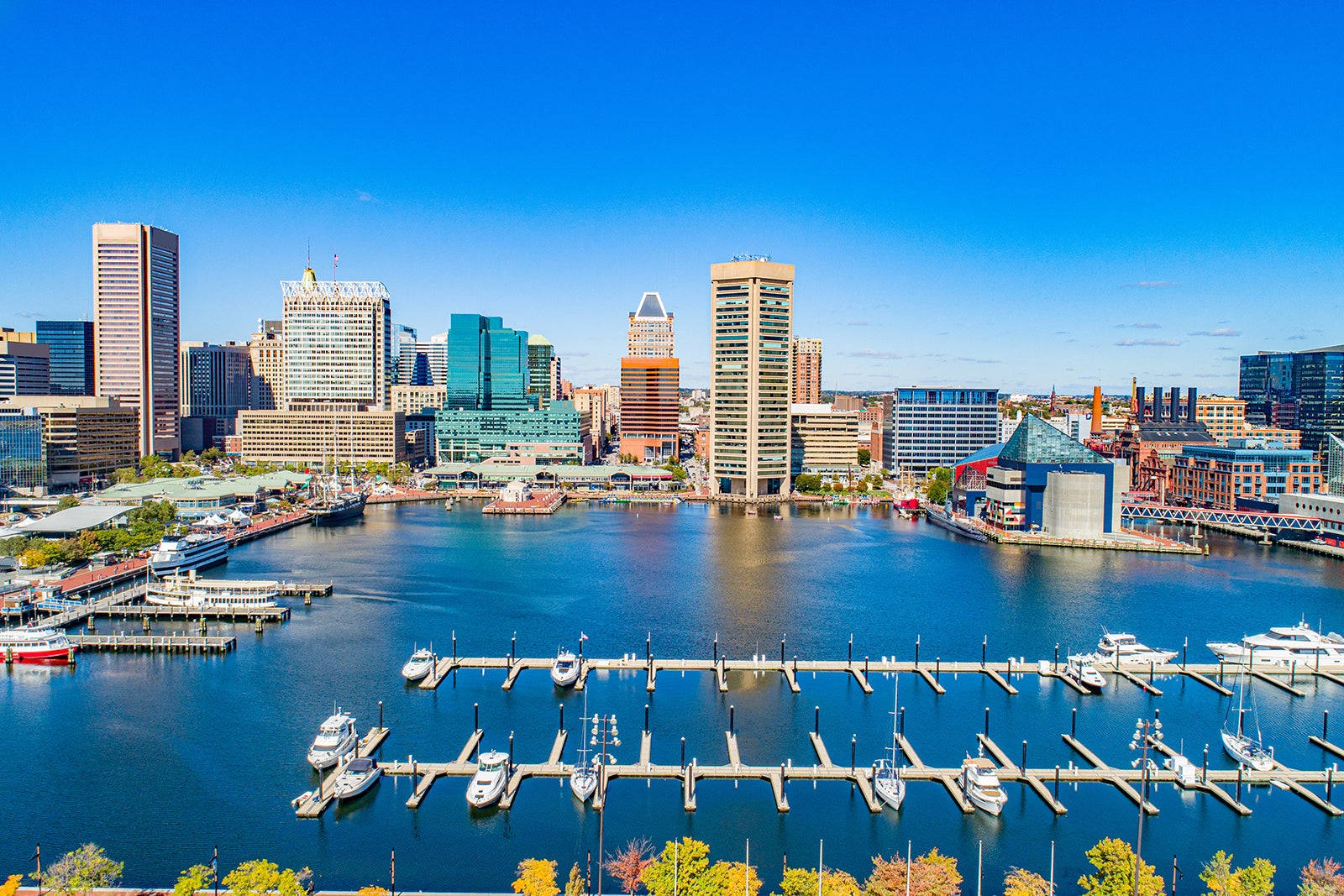 Lake In Baltimore Background