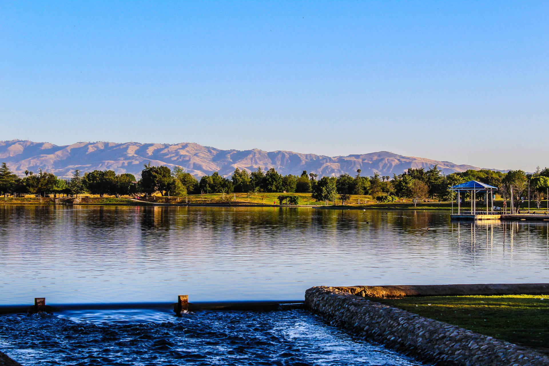 Lake Inside The Balboa Park Background