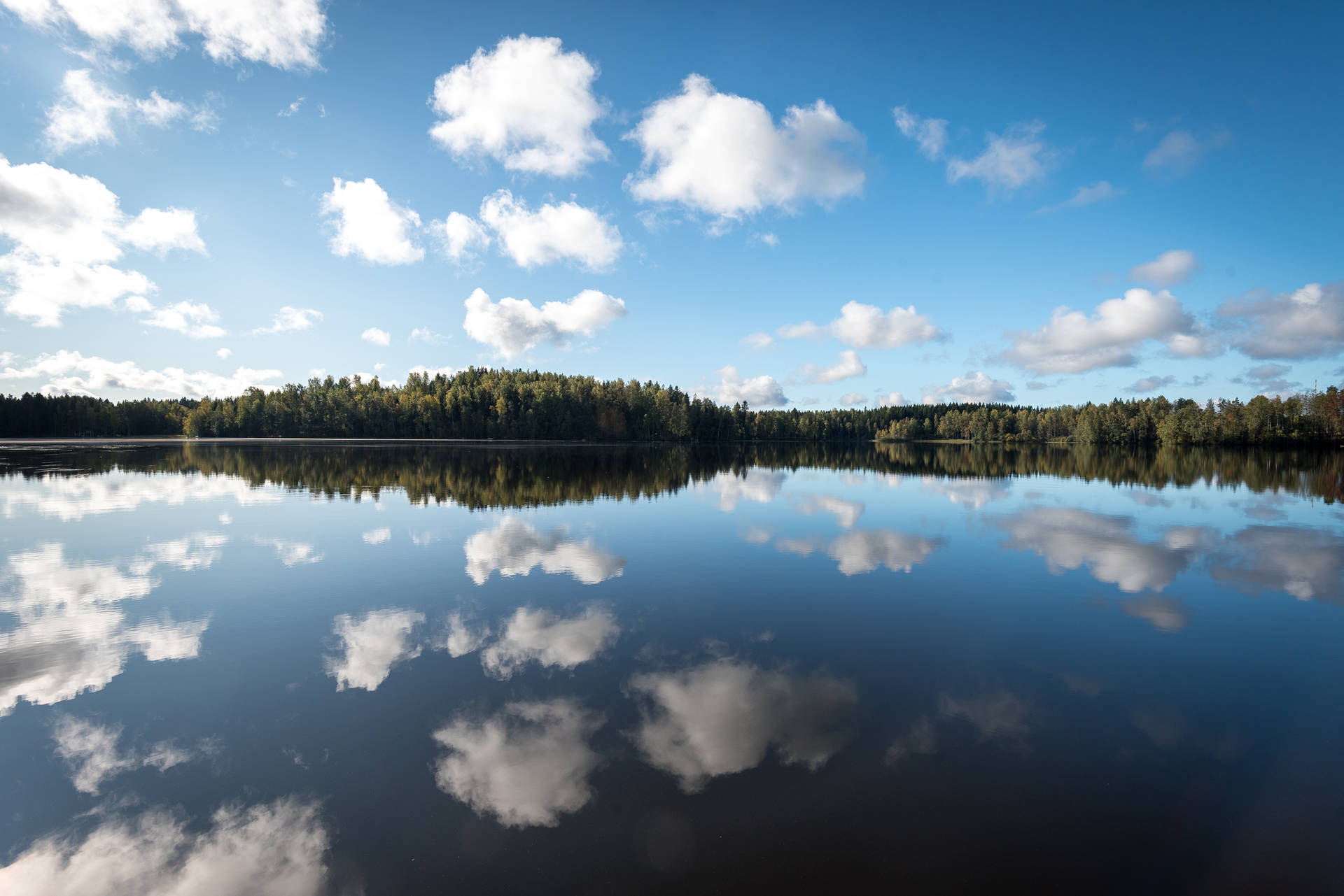 Lake Kallavesi Finland Background