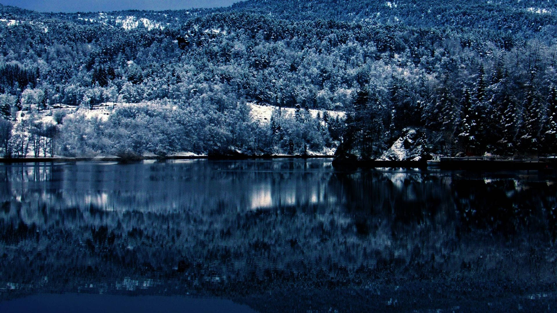 Lake Reflection Winter Desktop Background