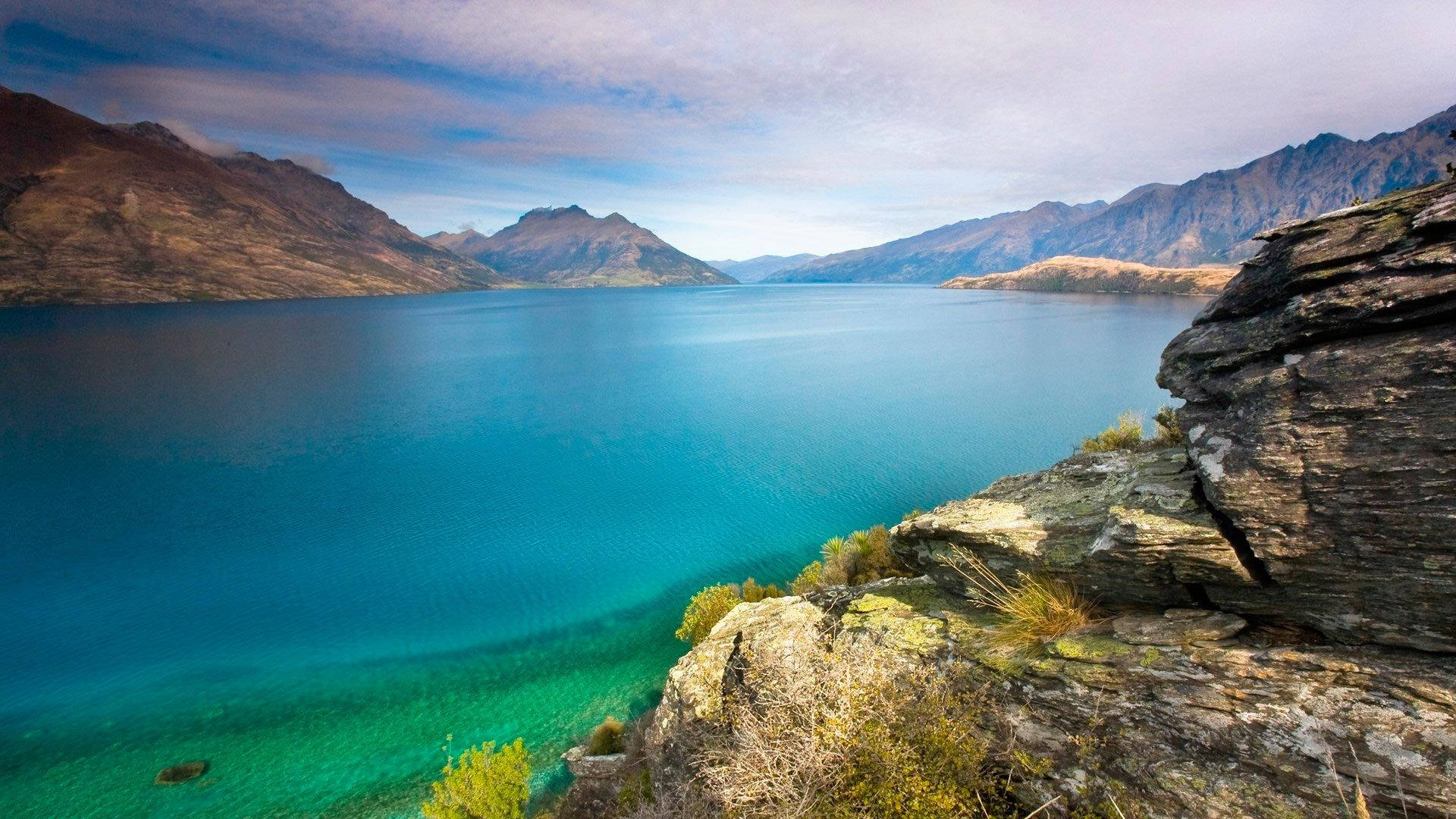Lake Wakatipu New Zealand Background