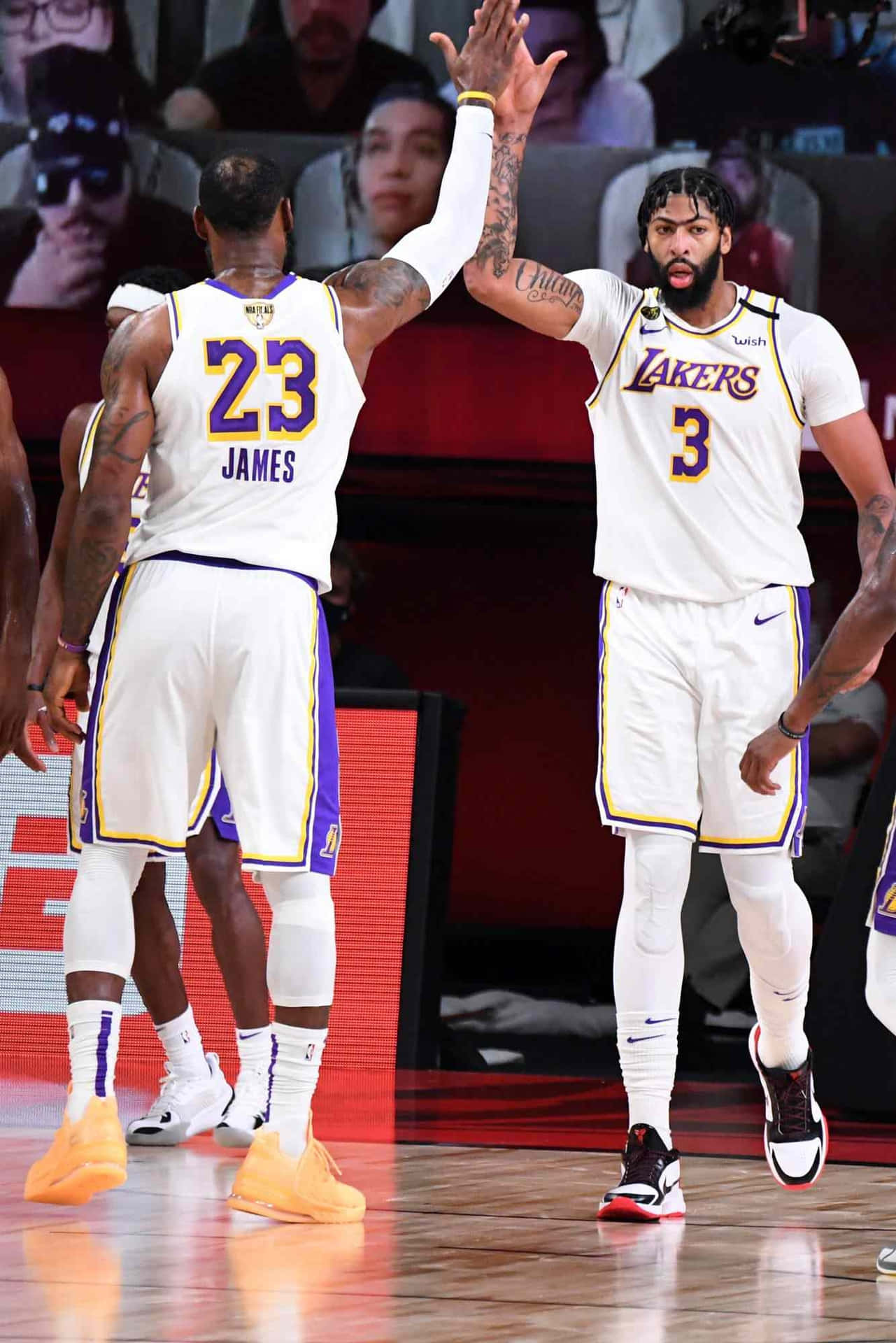 Lakers_ High Five_ Celebration_2020 Background