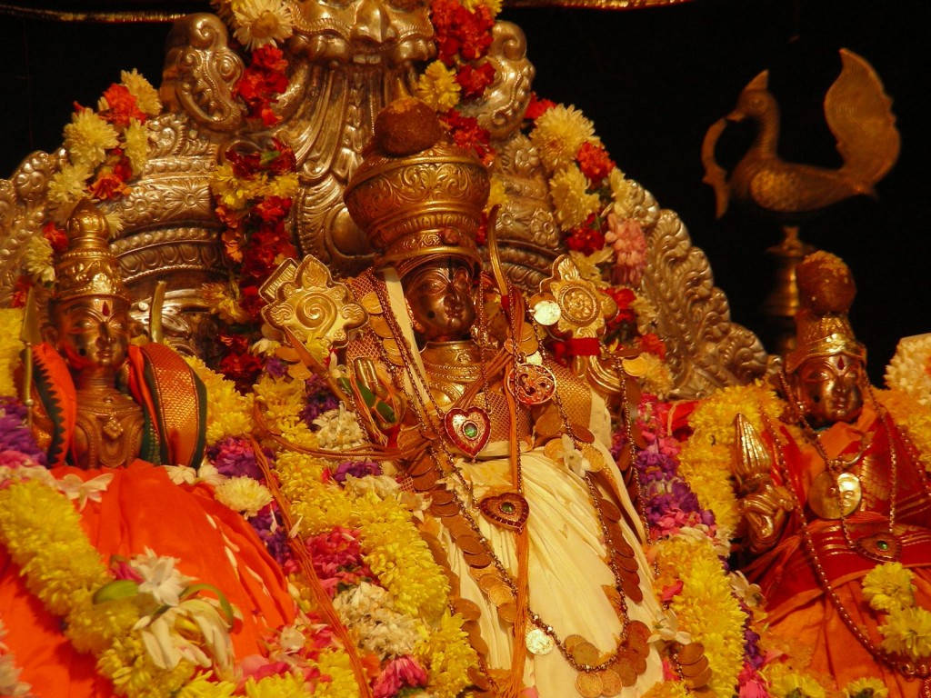 Lakshmi, Bhumi, And Lord Venkateswara 4k