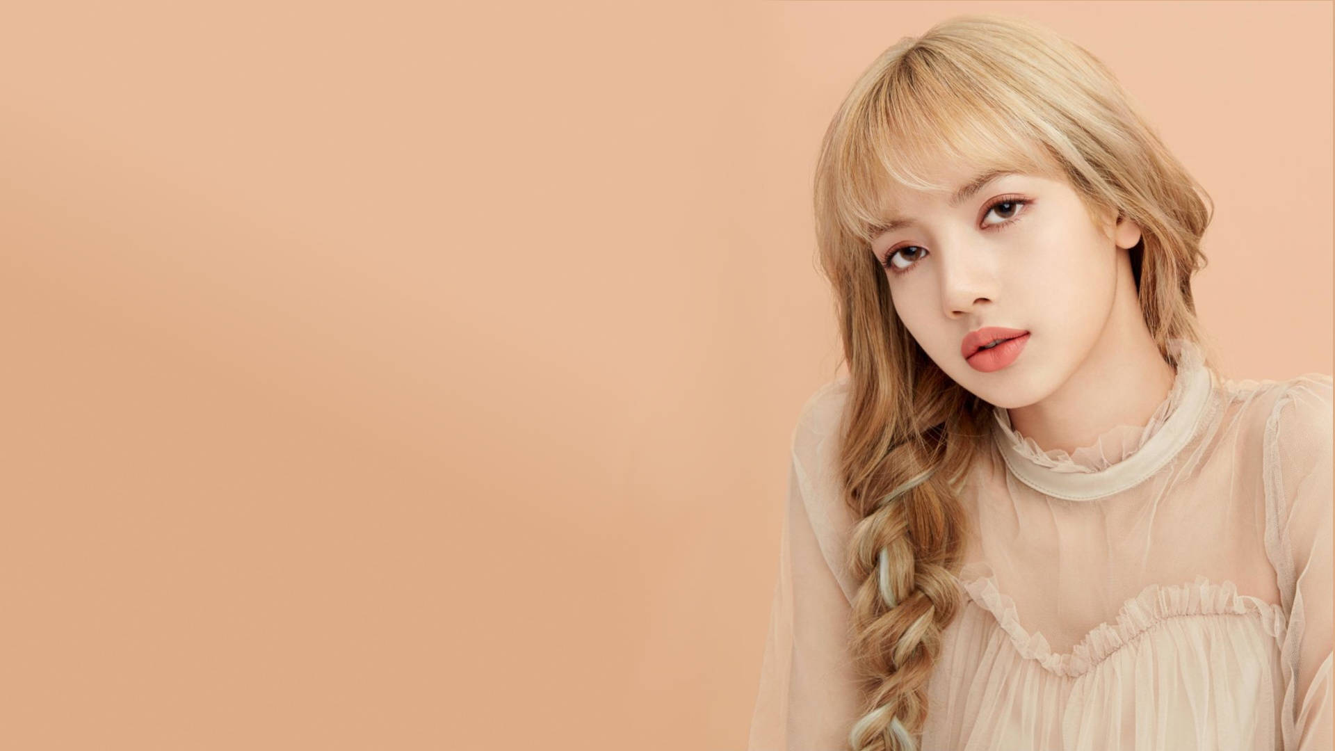 Lalisa Beige Blackpink Desktop Background