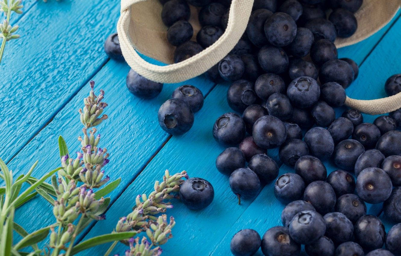 Large Blueberries From A Bag