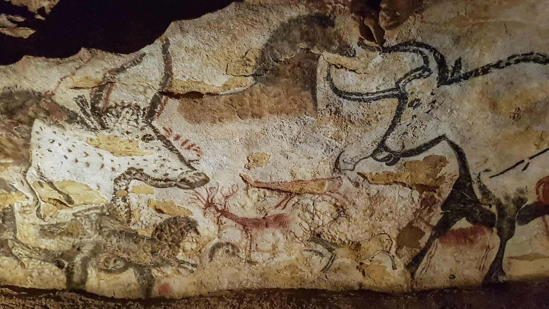 Lascaux Caves Background