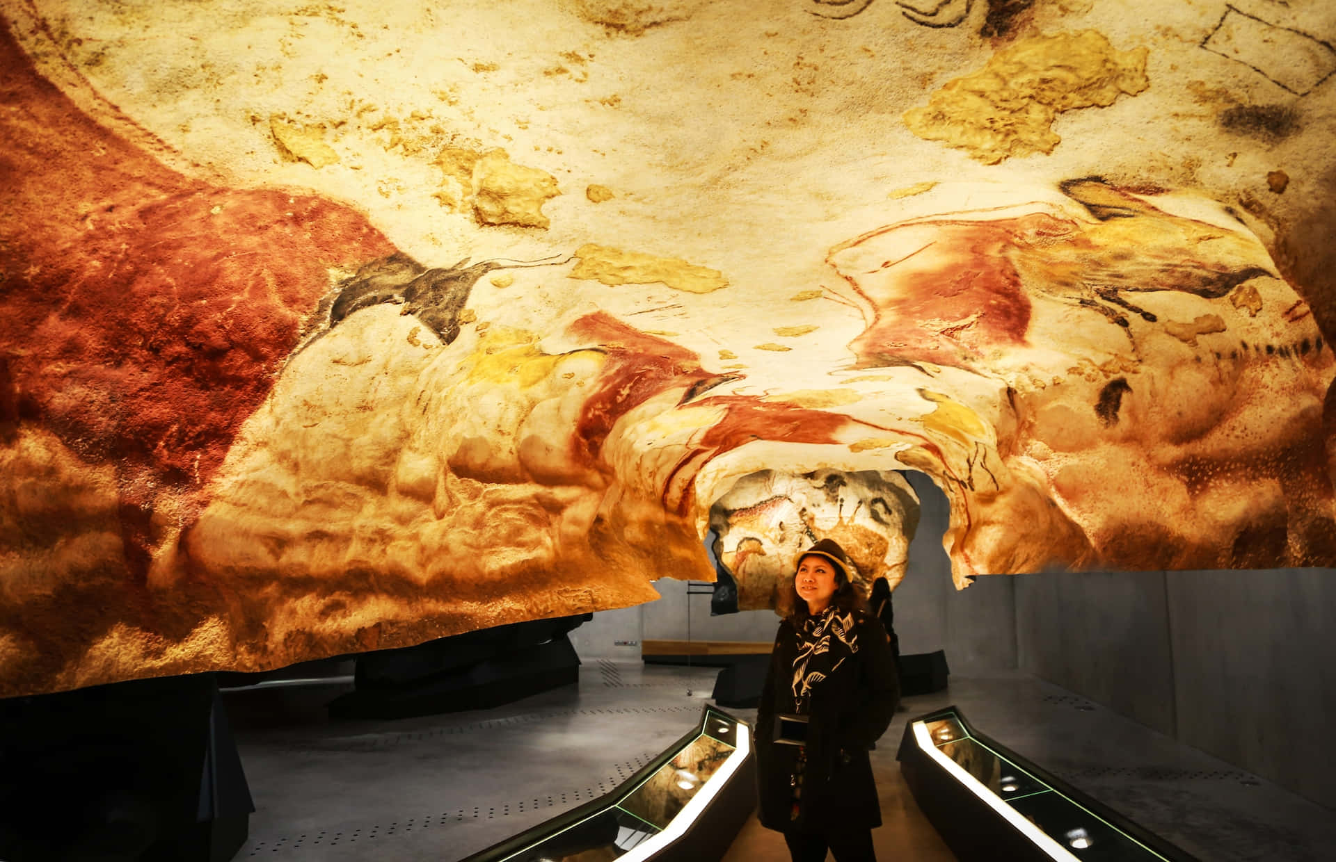 Lascaux Caves Background