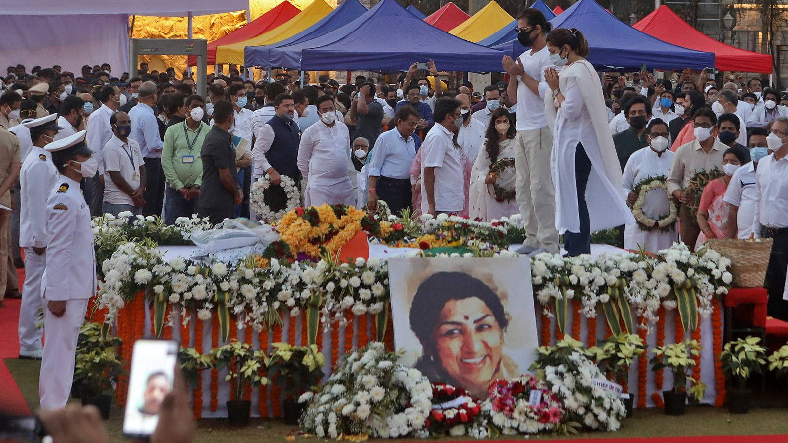 Lata Mangeshkar Funeral Background