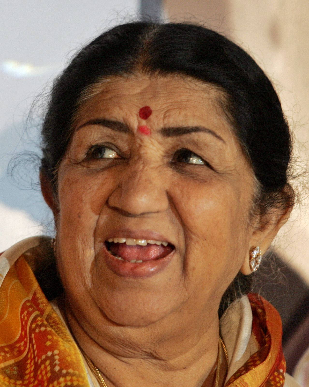 Lata Mangeshkar Genuine Smile