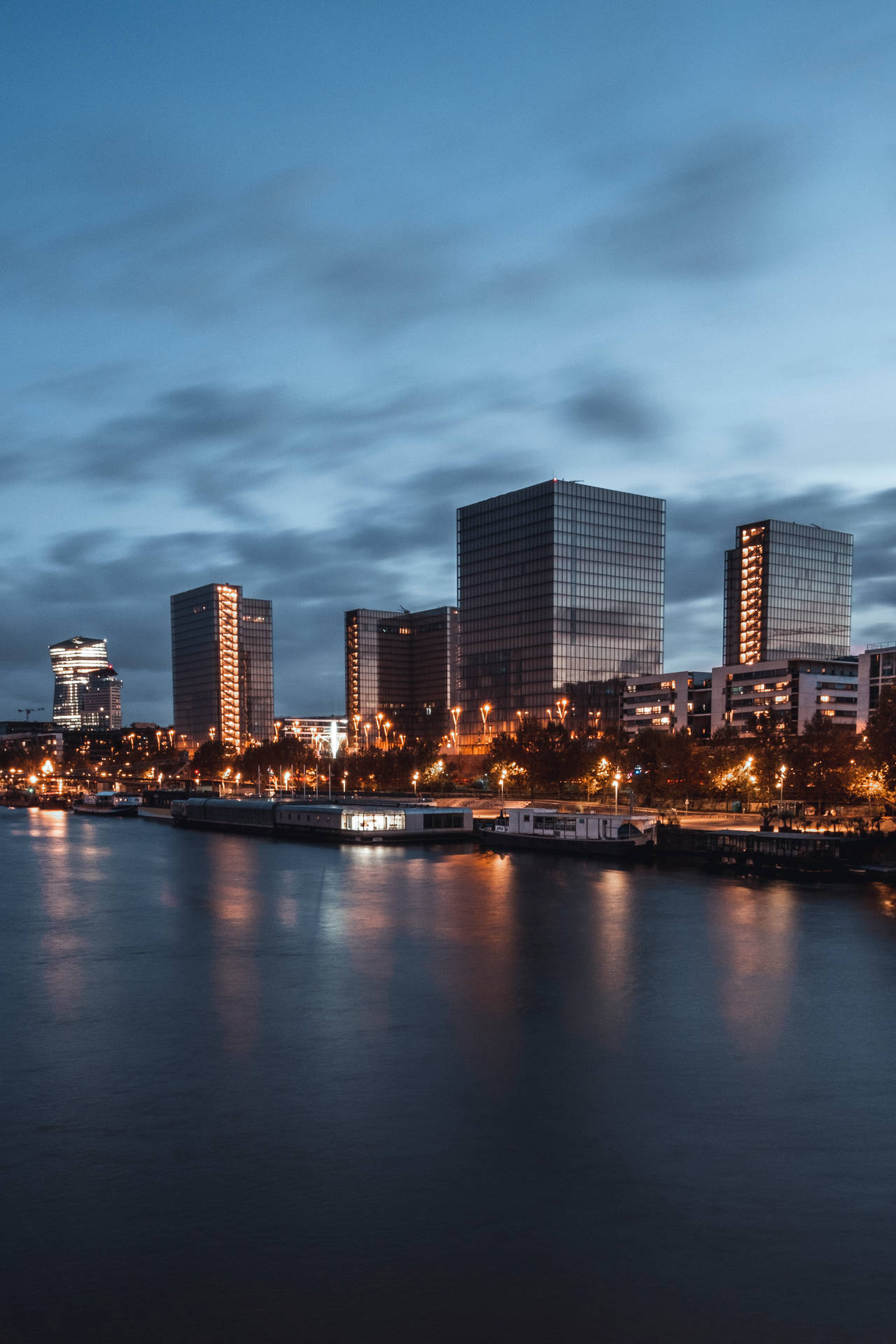 Late Afternoon Scene In Riverfront, Toledo, Ohio Background