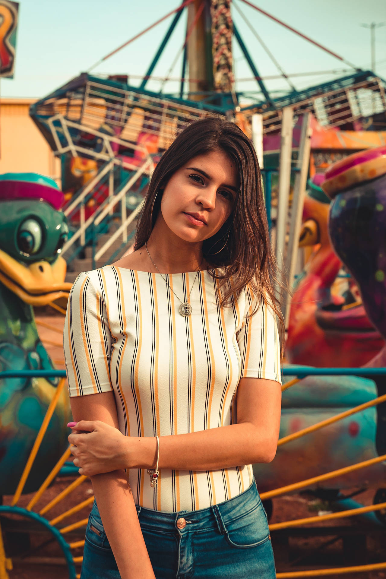 Latina Girl By Fair Ride Background