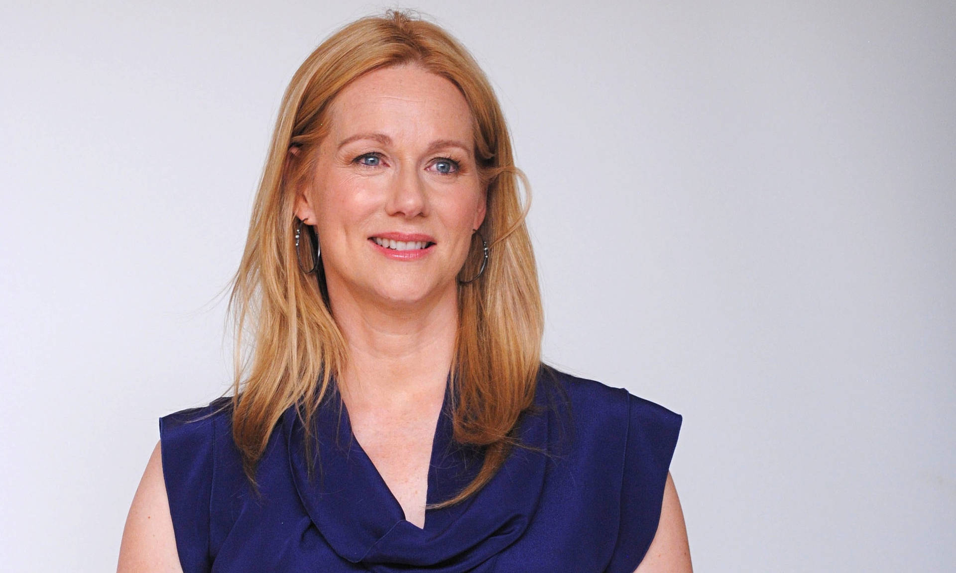 Laura Linney Looking Far Away Background