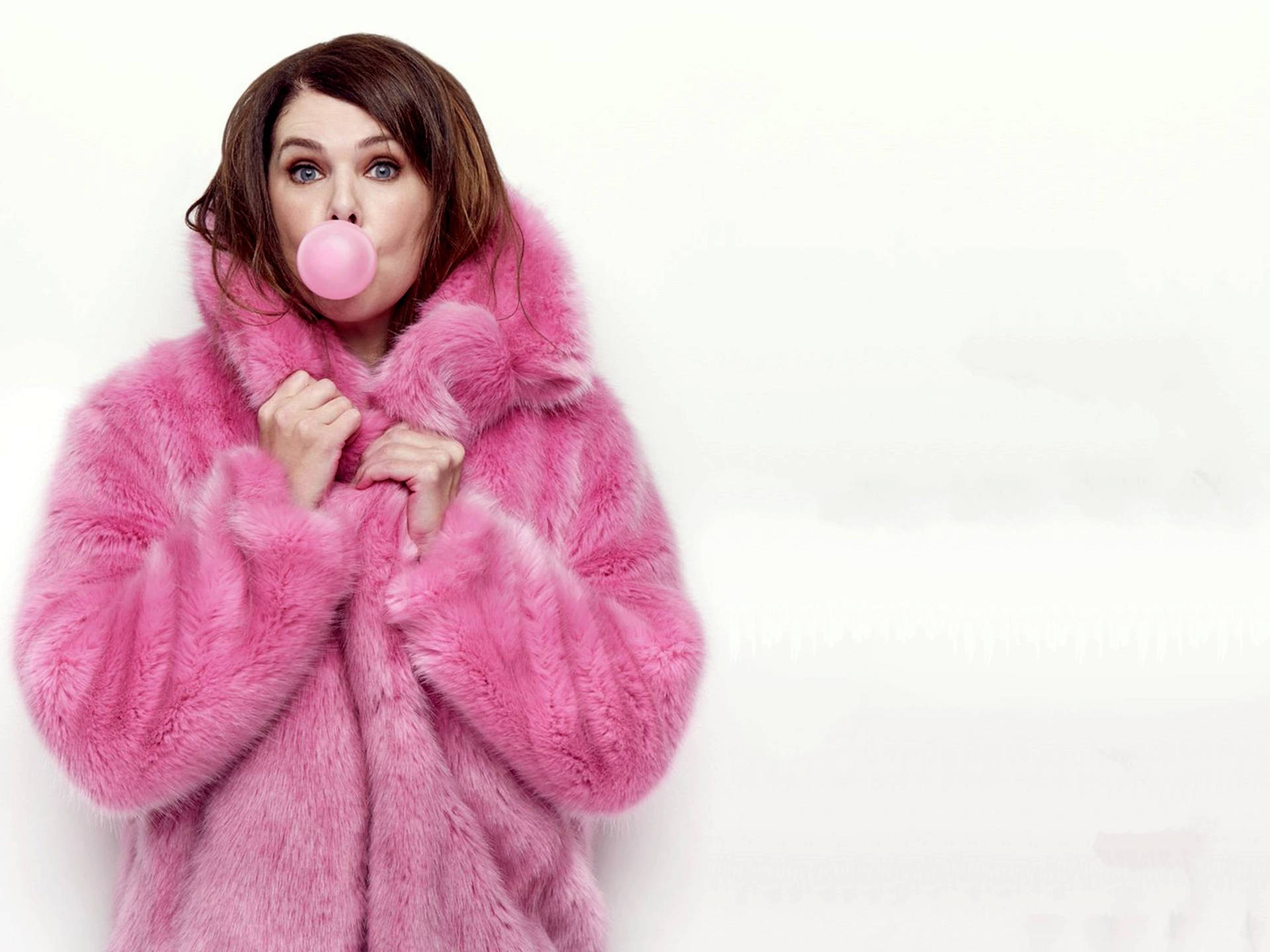 Lauren Graham Pink Furry Coat Background