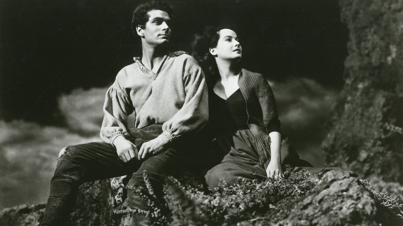 Laurence Olivier Wuthering Heights Merle Oberon Background