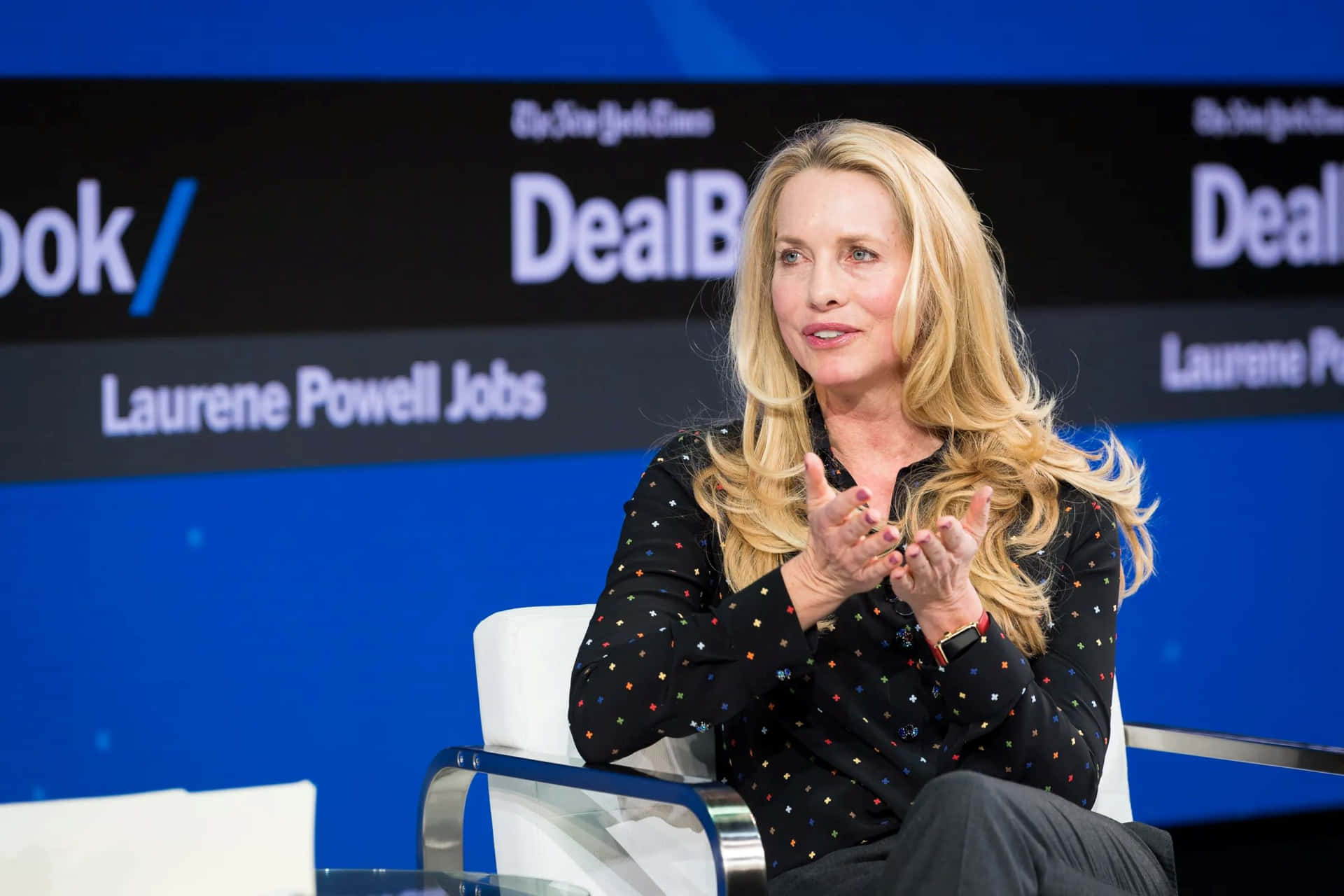 Laurene Powell Jobs Speakingat Event Background