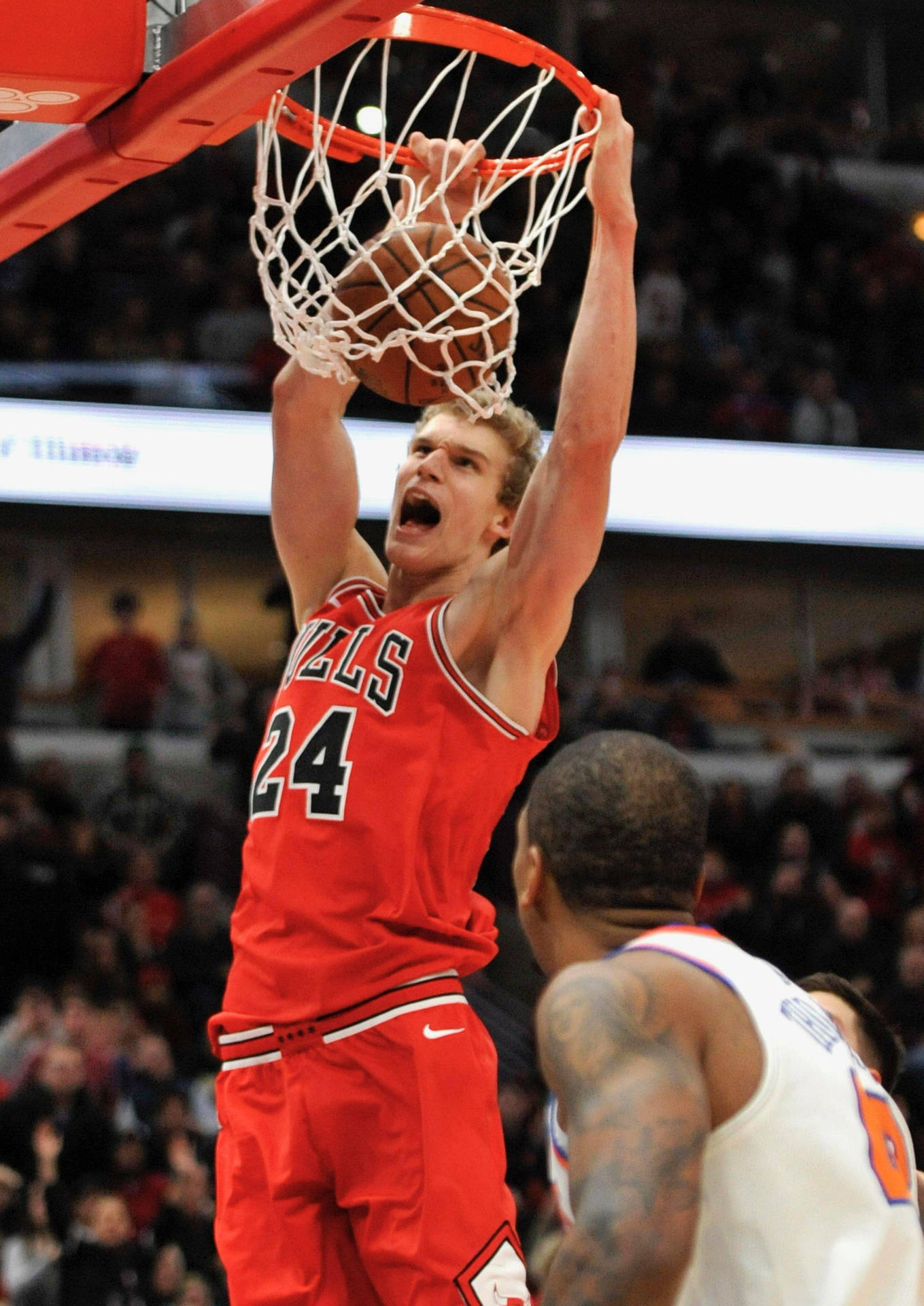 Lauri Markkanen Chicago Bulls Dunk Background