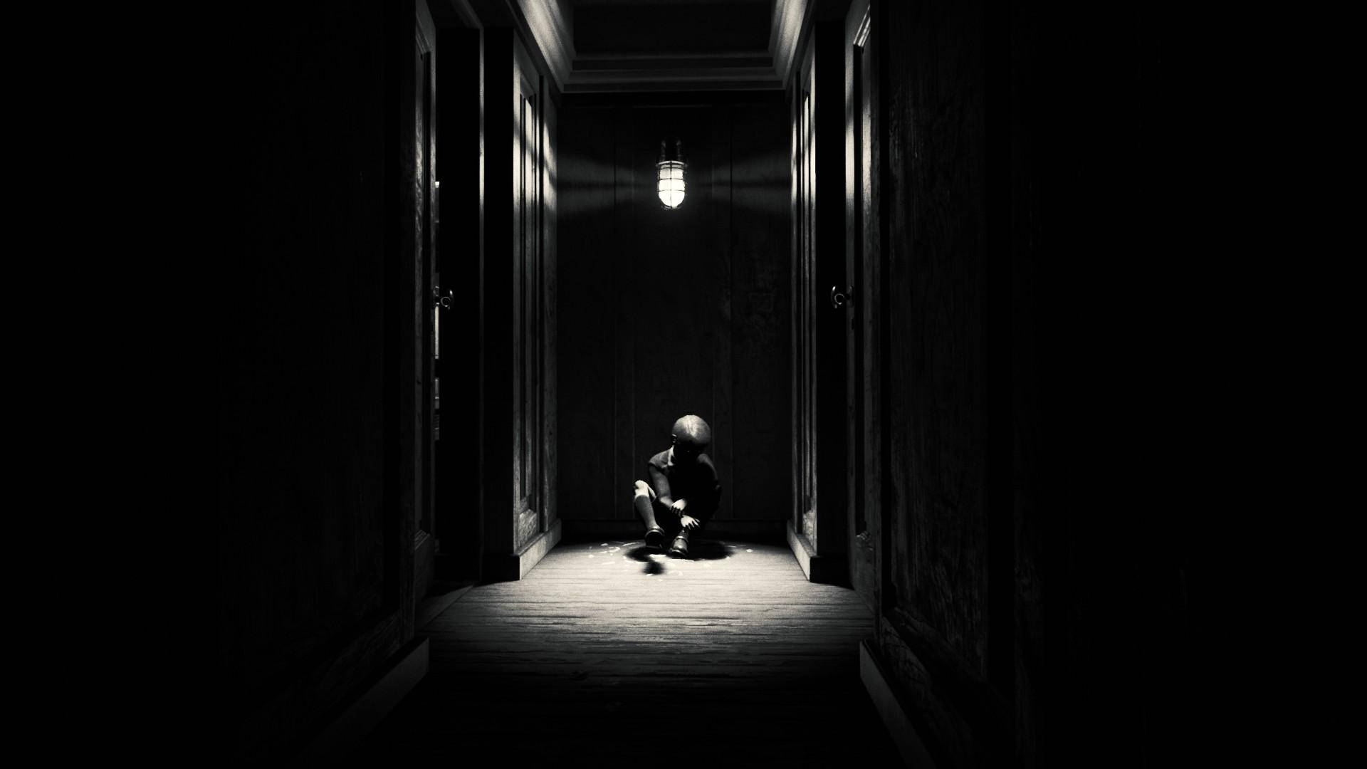 Layers Of Fear Child At Hallway End