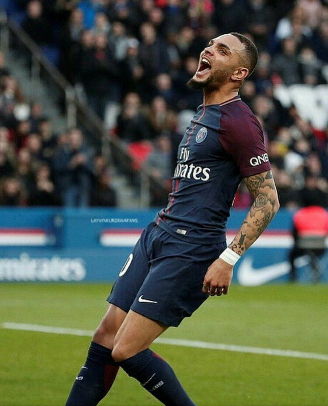 Layvin Kurzawa Angled Background