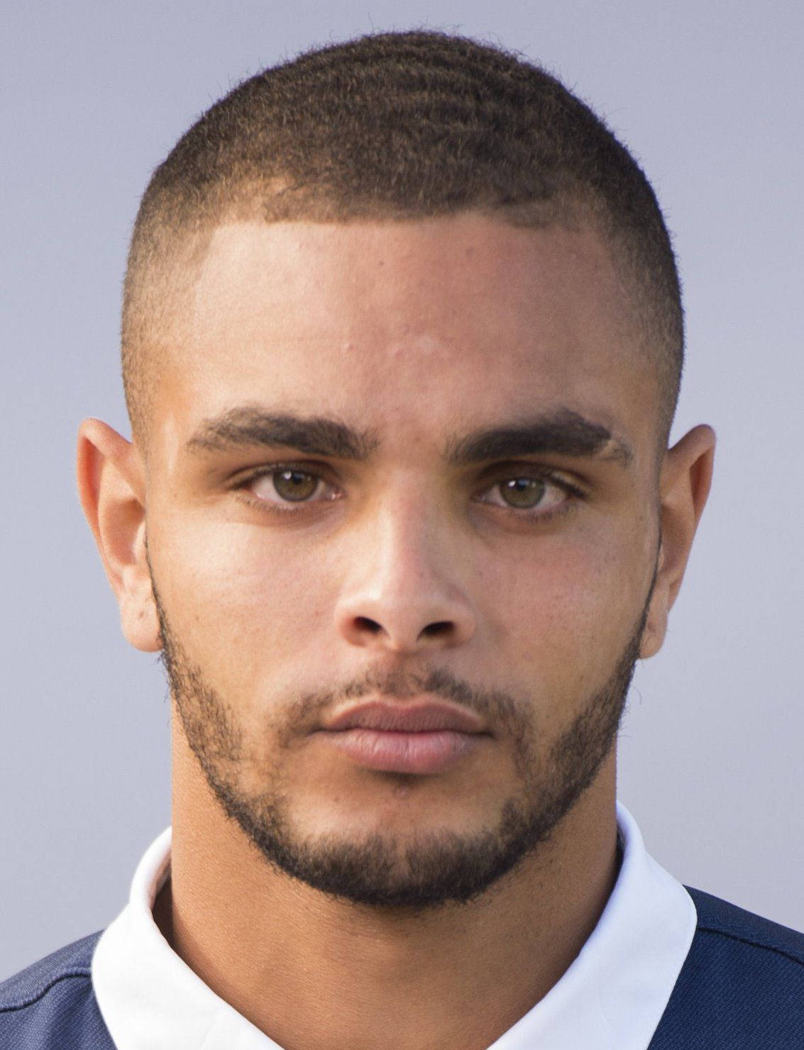 Layvin Kurzawa Headshot Background