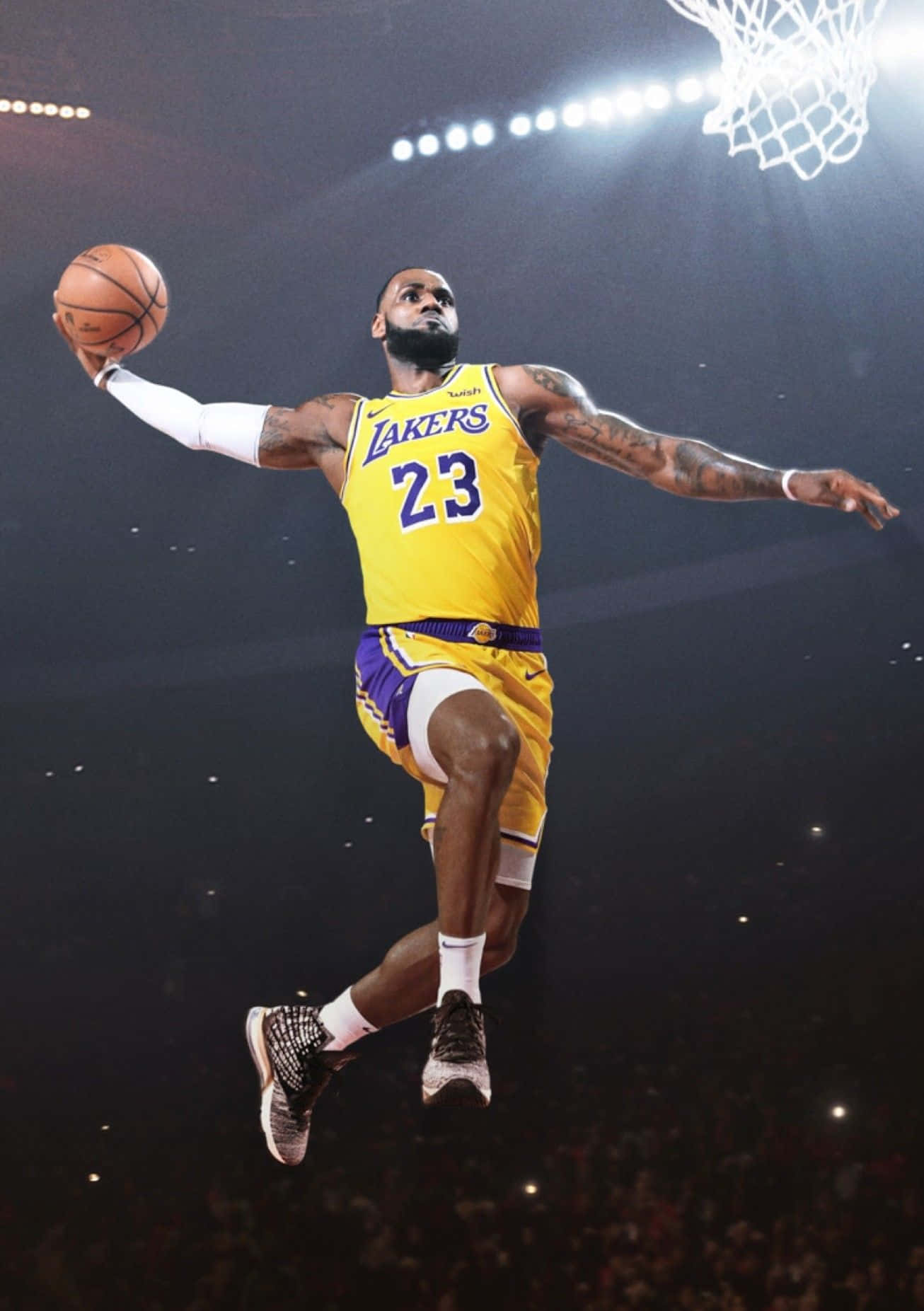 Le Bron James Lakers Dunk Action Background