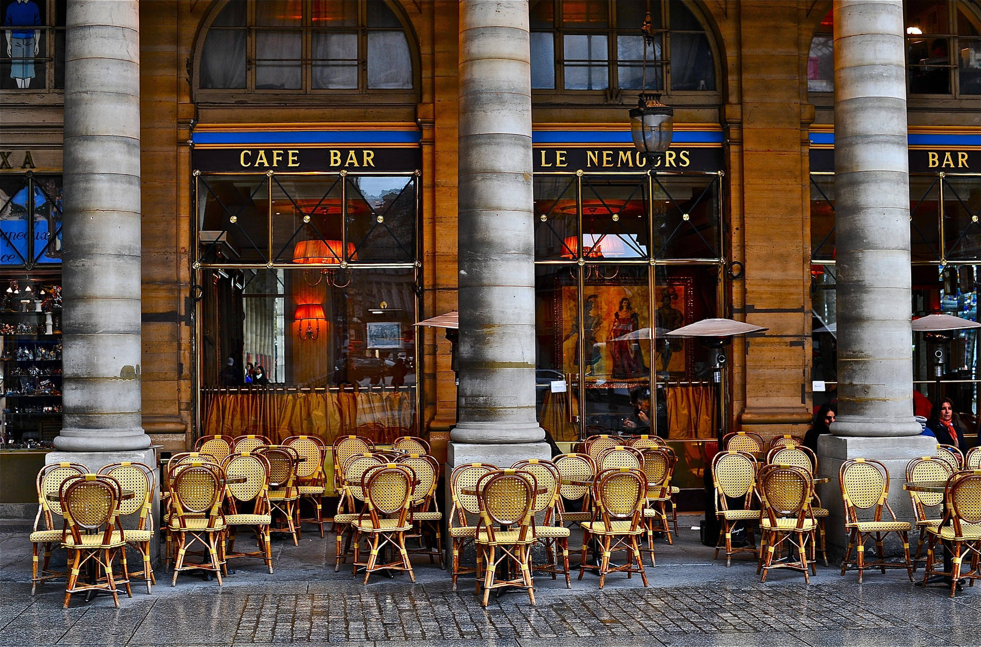 Le Nemours Cafe Bar In Paris