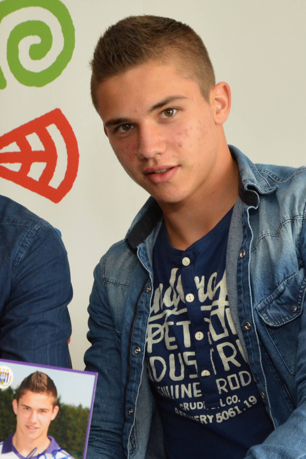 Leander Dendoncker In Stylish Jean Jacket