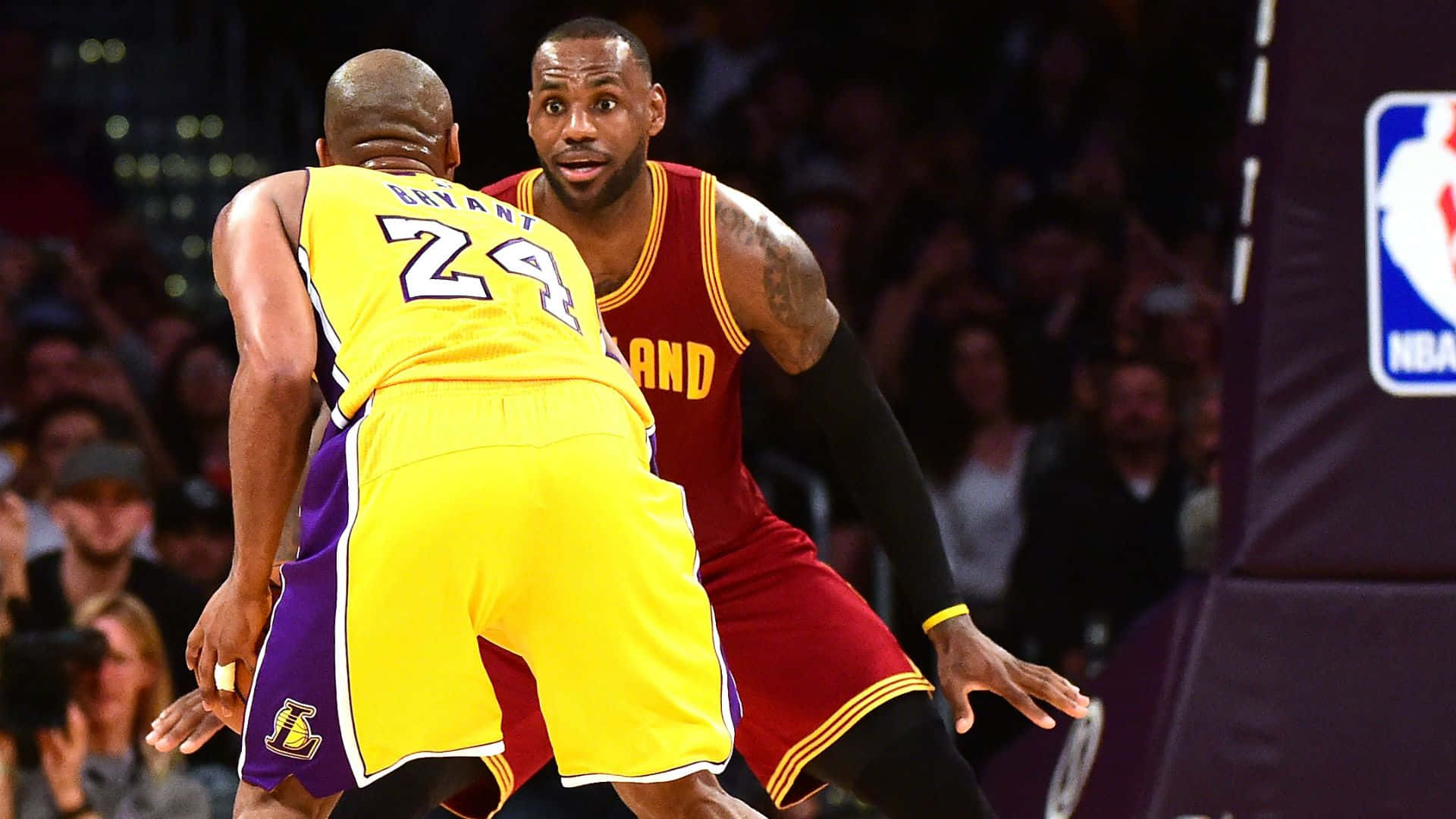 Lebron And Kobe Cavaliers Vs Lakers Game Background