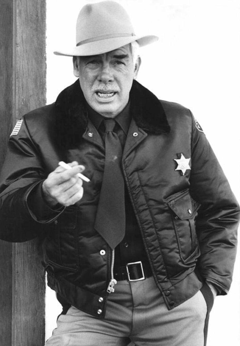 Lee Marvin In Cop Background