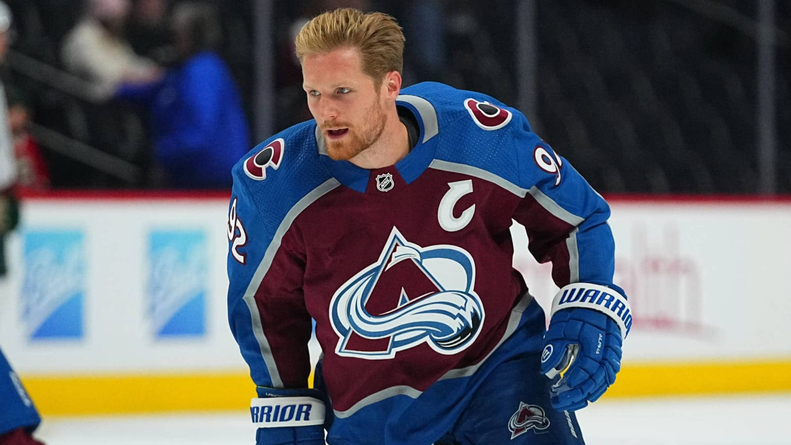 Left Winger Gabriel Landeskog Background