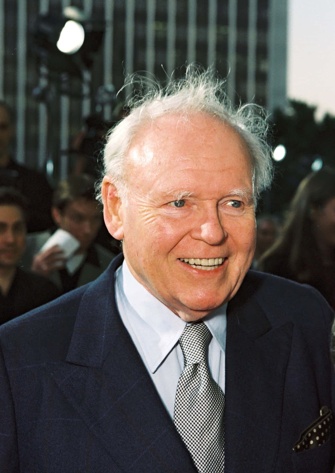 Legendary Actor Carroll O'connor In A Serene Pose Background