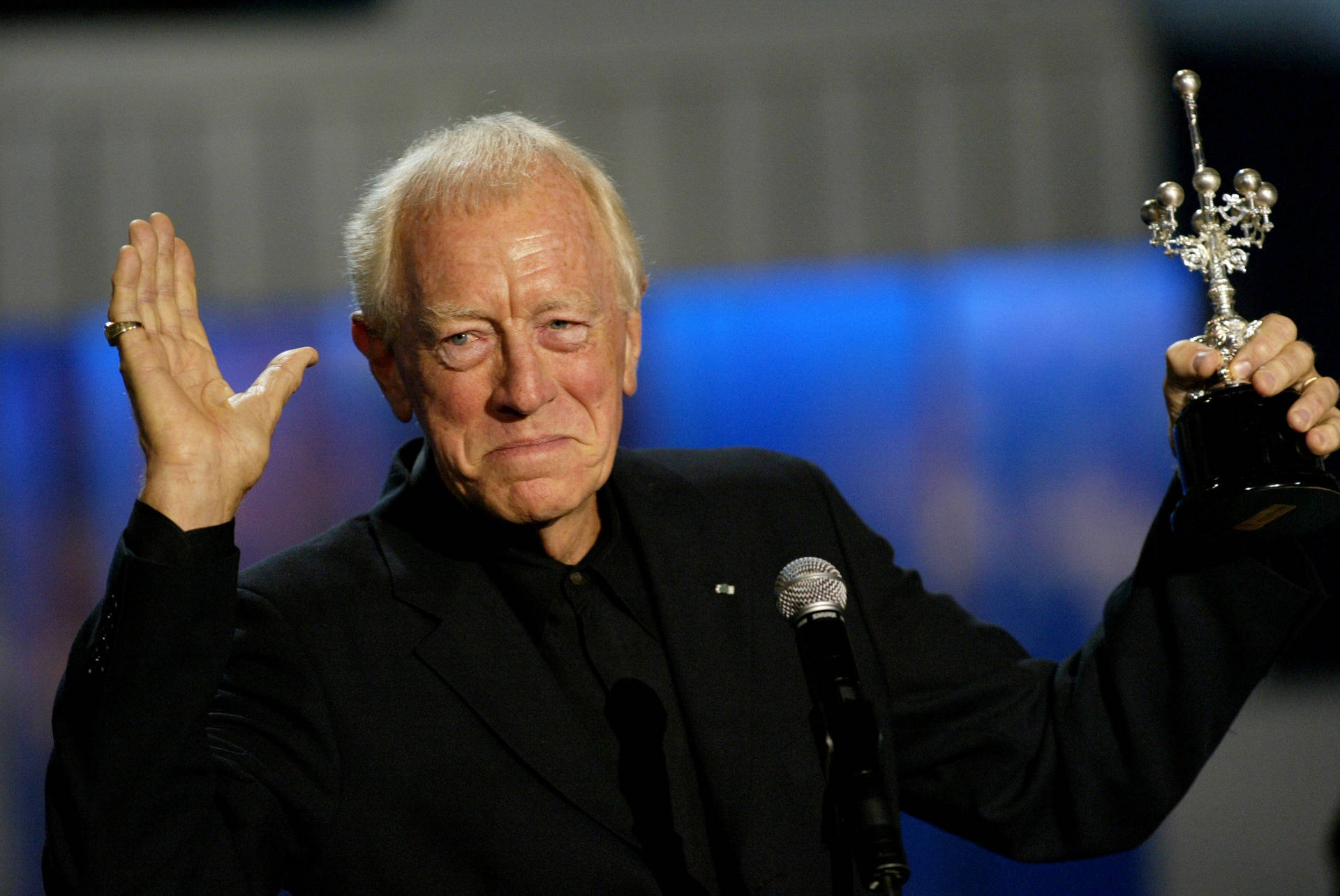 Legendary Actor Max Von Sydow With Donosti Award Background