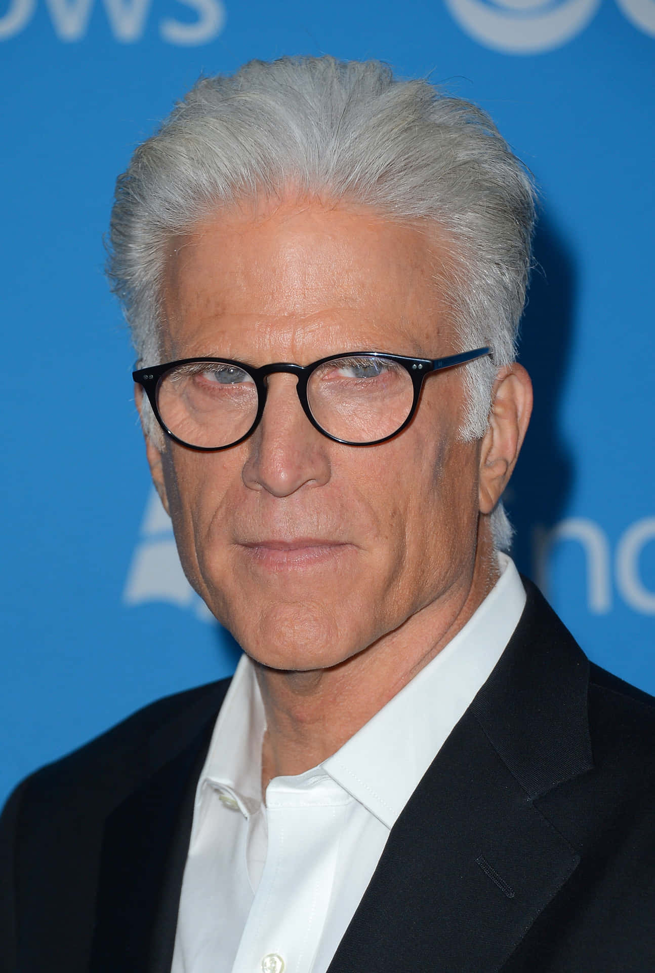 Legendary Actor Ted Danson Background
