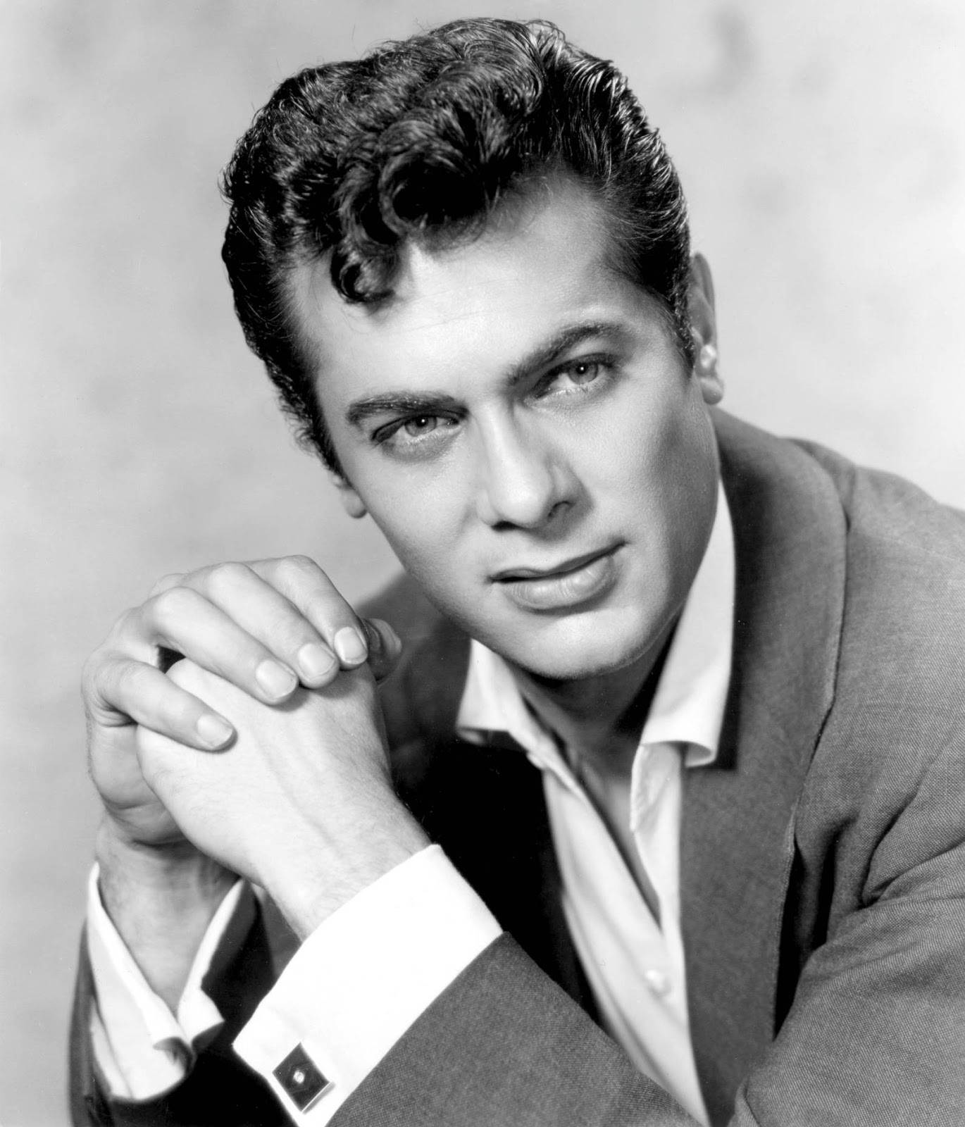 Legendary Actor Tony Curtis With Hands Together Background