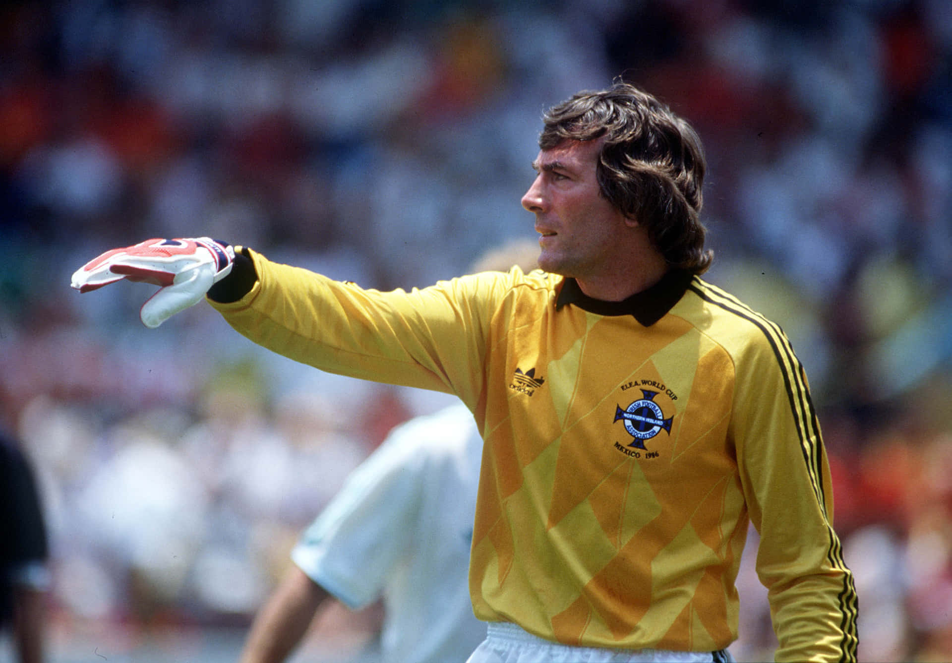 Legendary Goalkeeper Pat Jennings In Fifa World Cup, Mexico 1986 Background